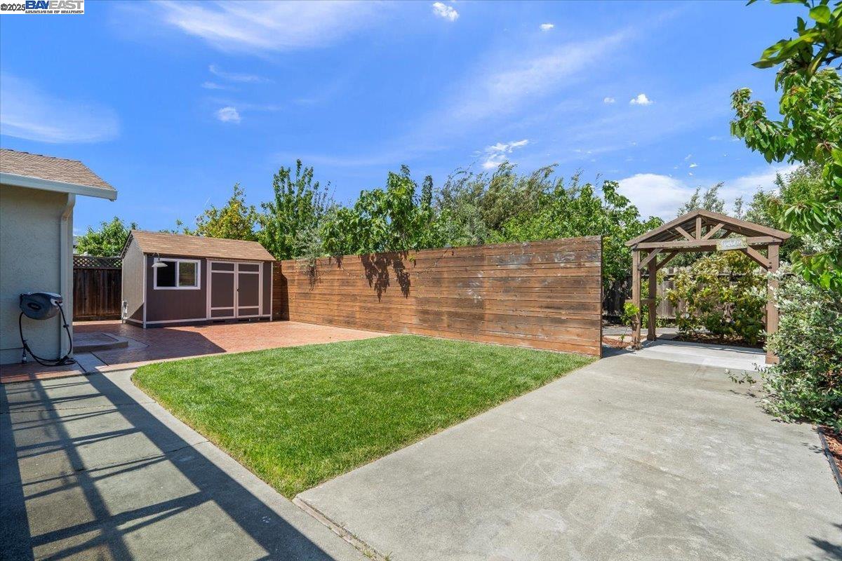 Detail Gallery Image 22 of 23 For 7412 Birkdale Dr, Newark,  CA 94560 - 3 Beds | 2 Baths