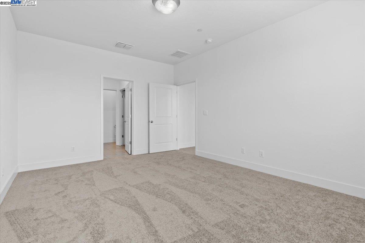 Detail Gallery Image 24 of 37 For 946 Osprey Dr, Lathrop,  CA 95330 - 4 Beds | 2 Baths