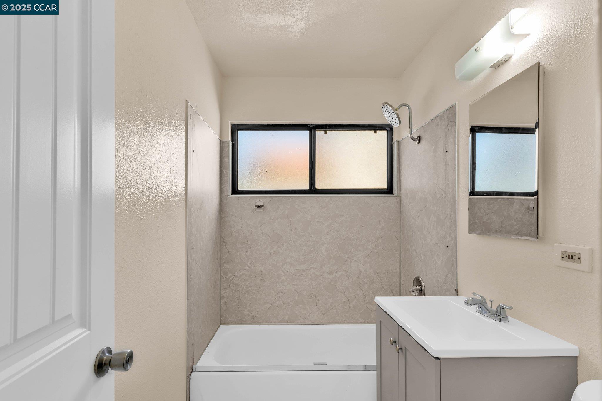 Detail Gallery Image 24 of 30 For 14726 San Pablo Ave, San Pablo,  CA 94806 - – Beds | – Baths