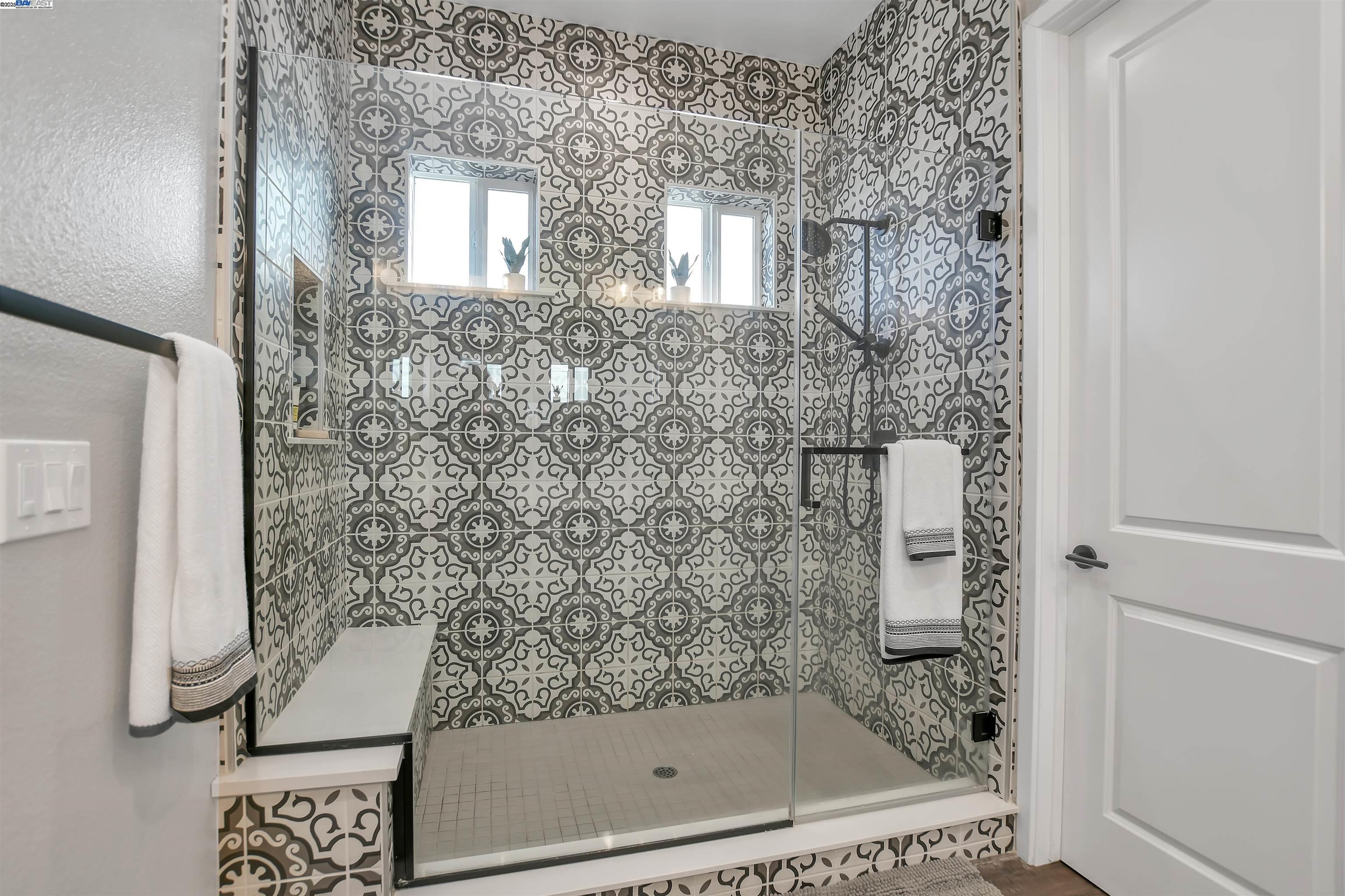 Detail Gallery Image 14 of 55 For 30 Grey Whale Pl, Bethel Island,  CA 94511 - 4 Beds | 4/1 Baths