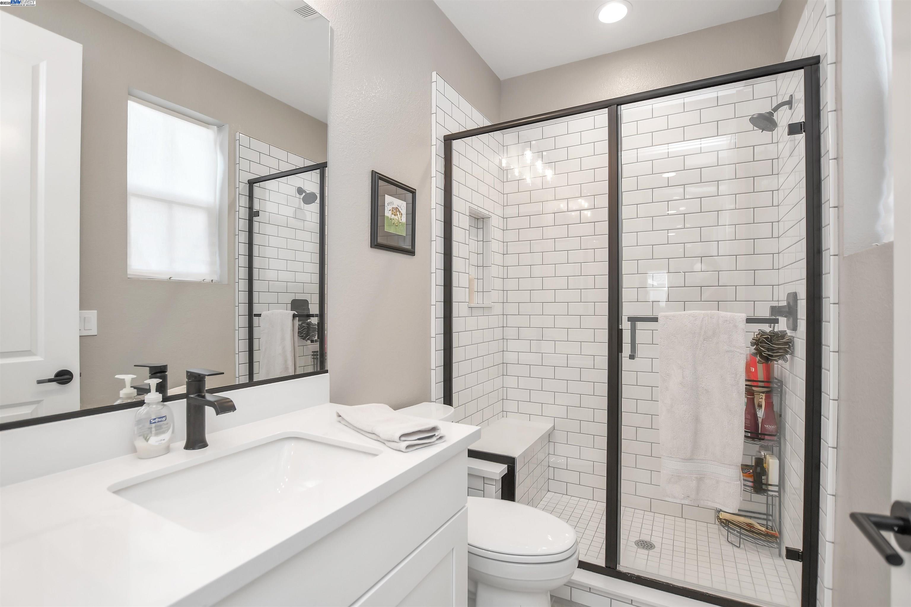 Detail Gallery Image 17 of 55 For 30 Grey Whale Pl, Bethel Island,  CA 94511 - 4 Beds | 4/1 Baths