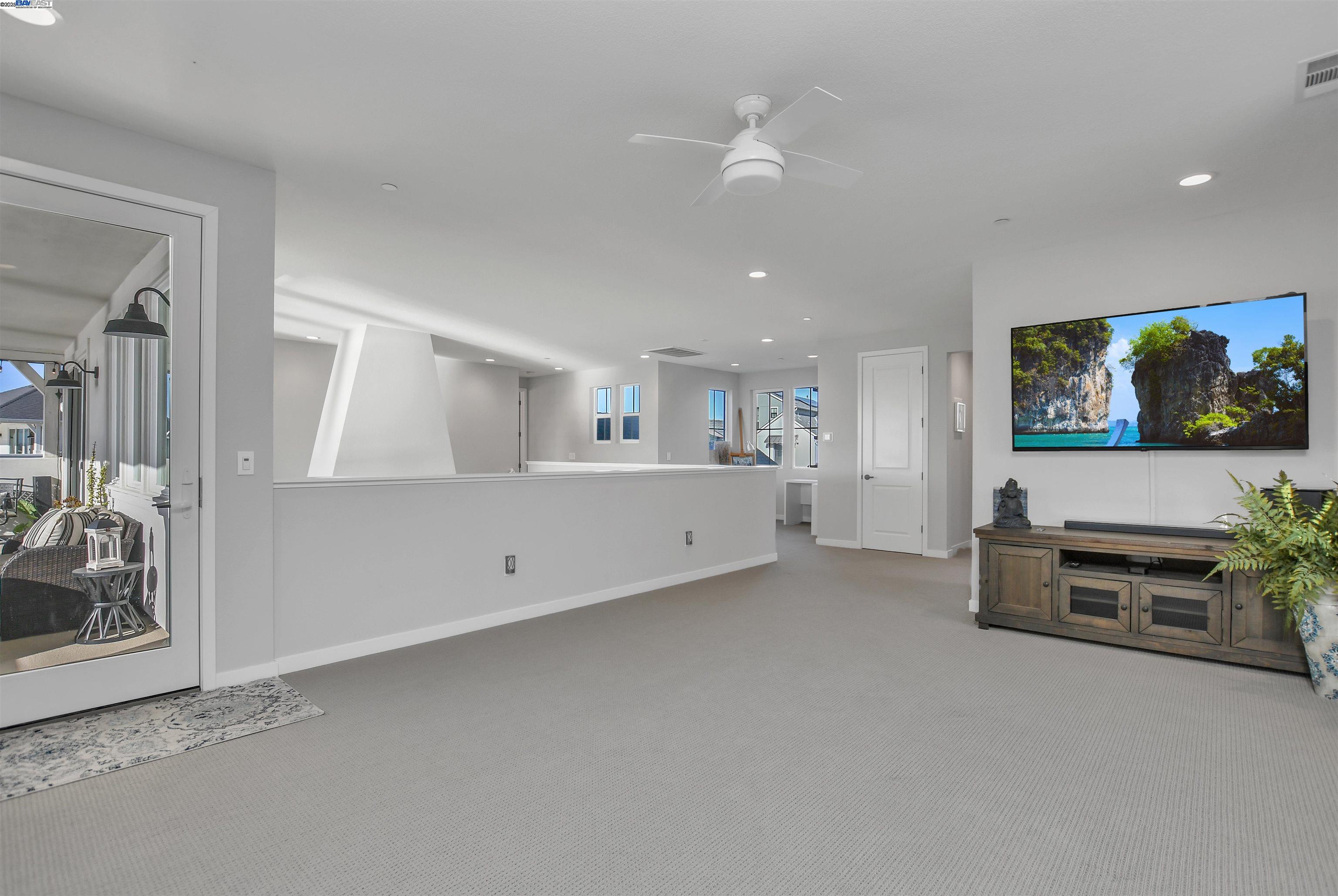 Detail Gallery Image 21 of 55 For 30 Grey Whale Pl, Bethel Island,  CA 94511 - 4 Beds | 4/1 Baths