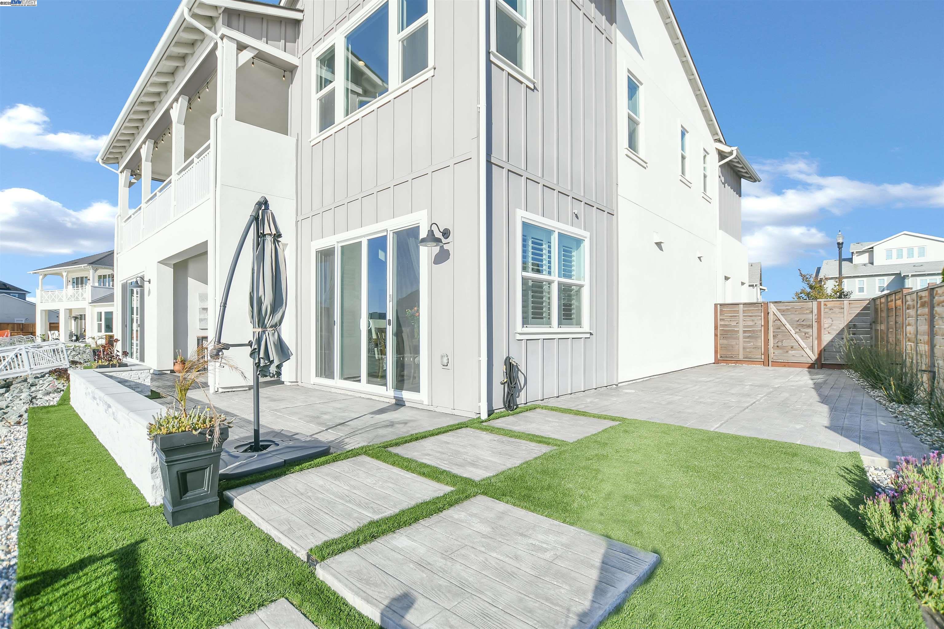 Detail Gallery Image 32 of 55 For 30 Grey Whale Pl, Bethel Island,  CA 94511 - 4 Beds | 4/1 Baths