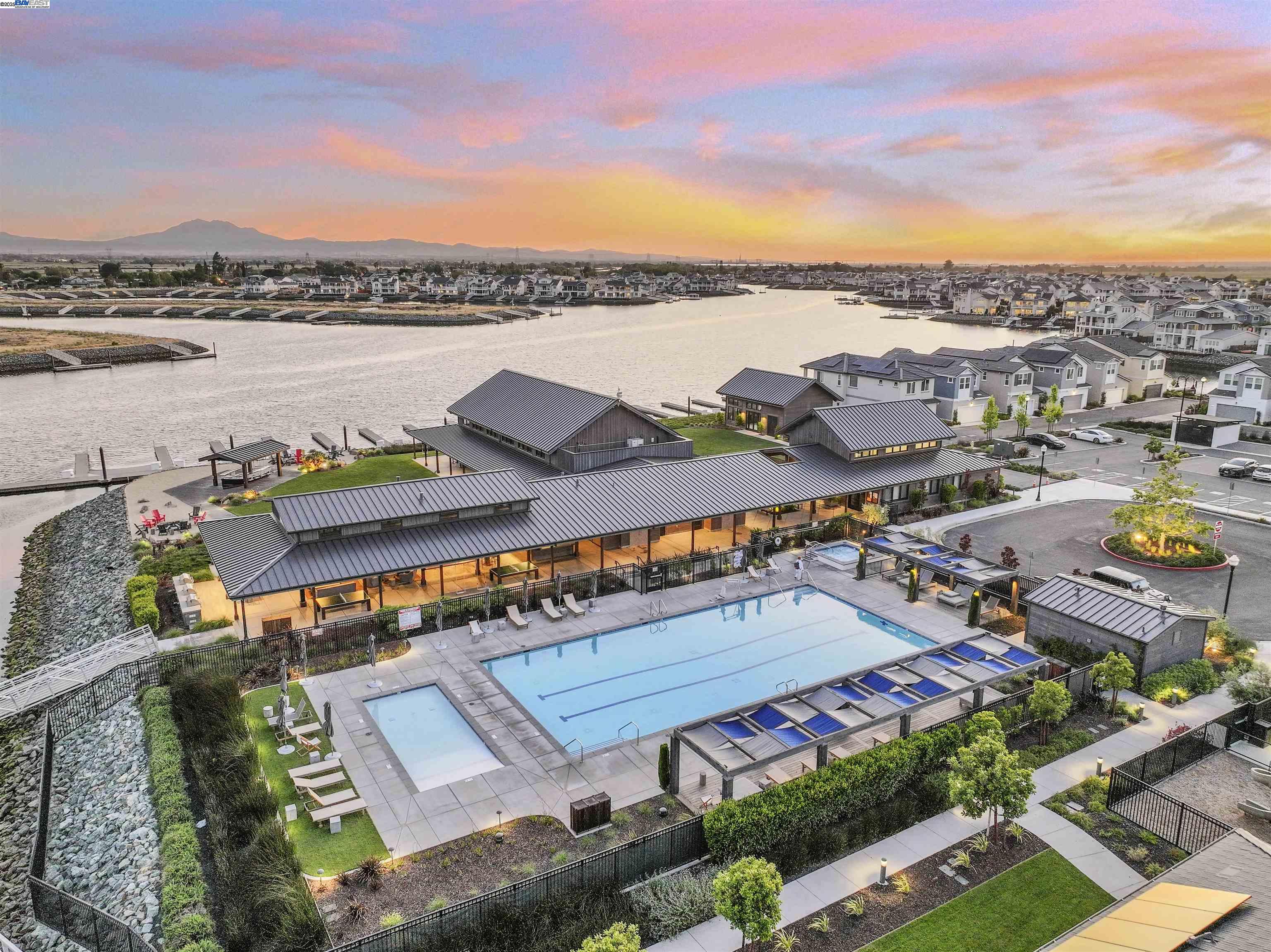 Detail Gallery Image 44 of 55 For 30 Grey Whale Pl, Bethel Island,  CA 94511 - 4 Beds | 4/1 Baths