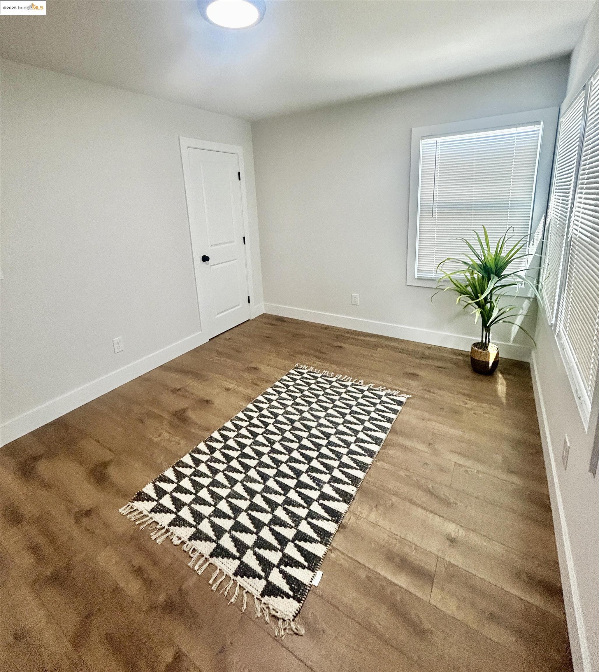 Detail Gallery Image 15 of 27 For 518 4th Street, Richmond,  CA 94801 - 3 Beds | 1 Baths