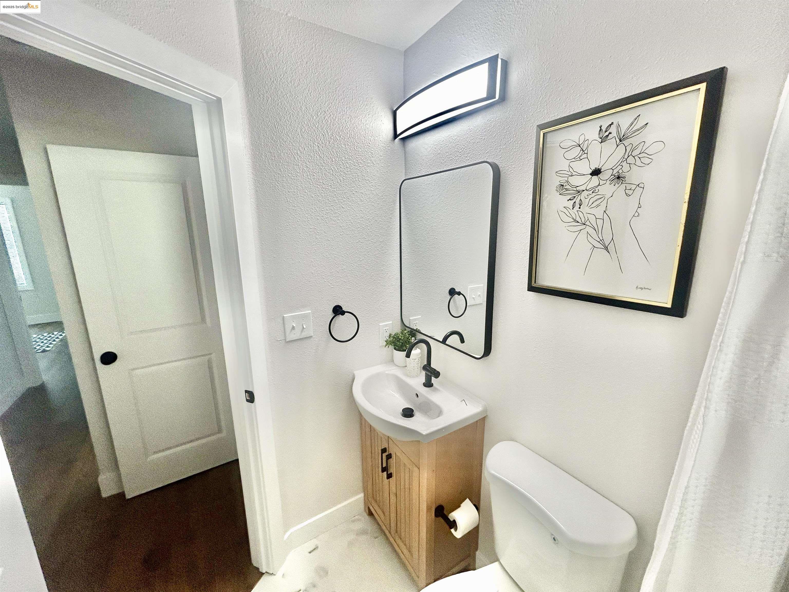 Detail Gallery Image 16 of 27 For 518 4th Street, Richmond,  CA 94801 - 3 Beds | 1 Baths