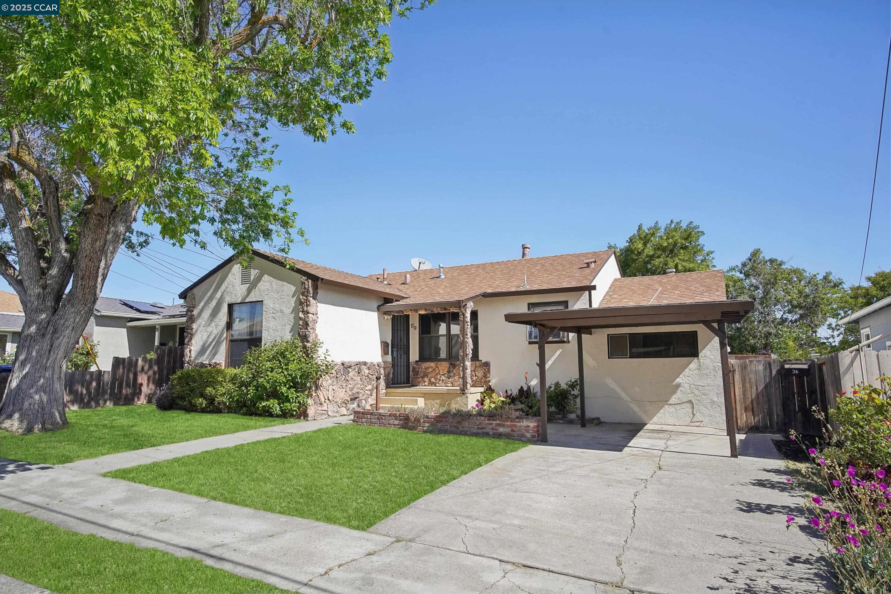 Detail Gallery Image 2 of 39 For 32 Lorraine Ave, Pittsburg,  CA 94565 - 4 Beds | 2 Baths