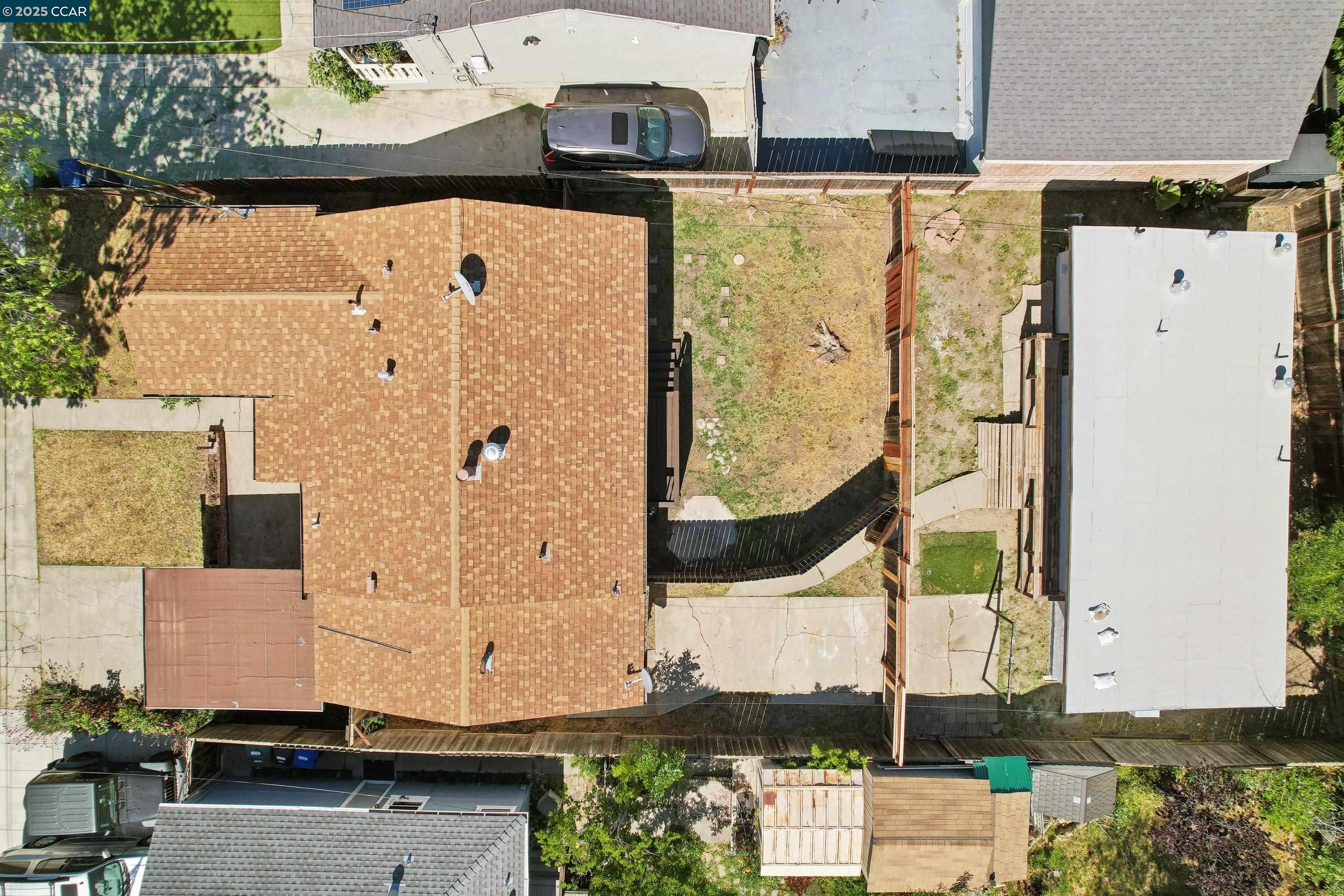 Detail Gallery Image 35 of 39 For 32 Lorraine Ave, Pittsburg,  CA 94565 - 4 Beds | 2 Baths