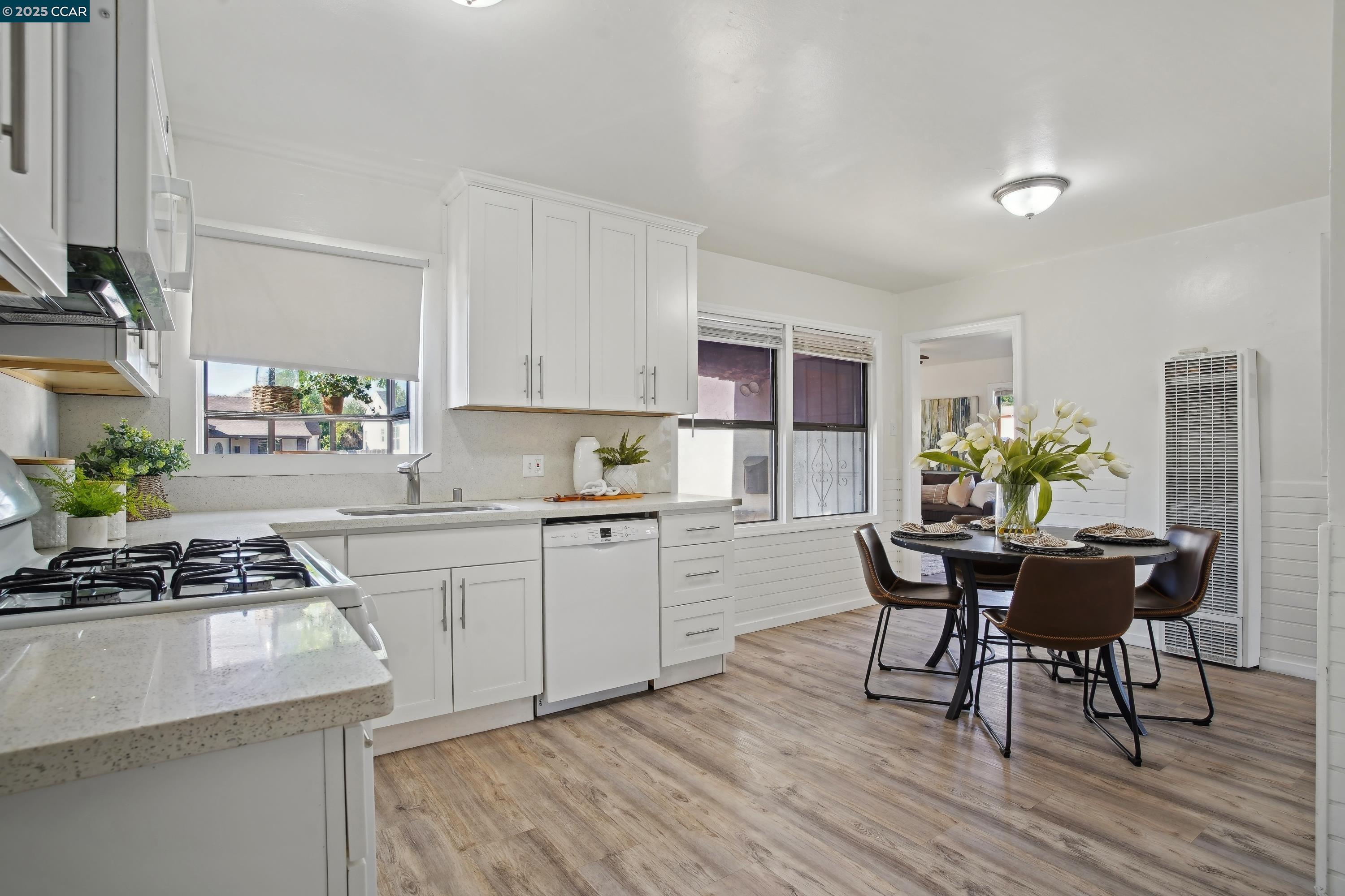 Detail Gallery Image 11 of 40 For 36 Lorraine Ave, Pittsburg,  CA 94565 - – Beds | – Baths