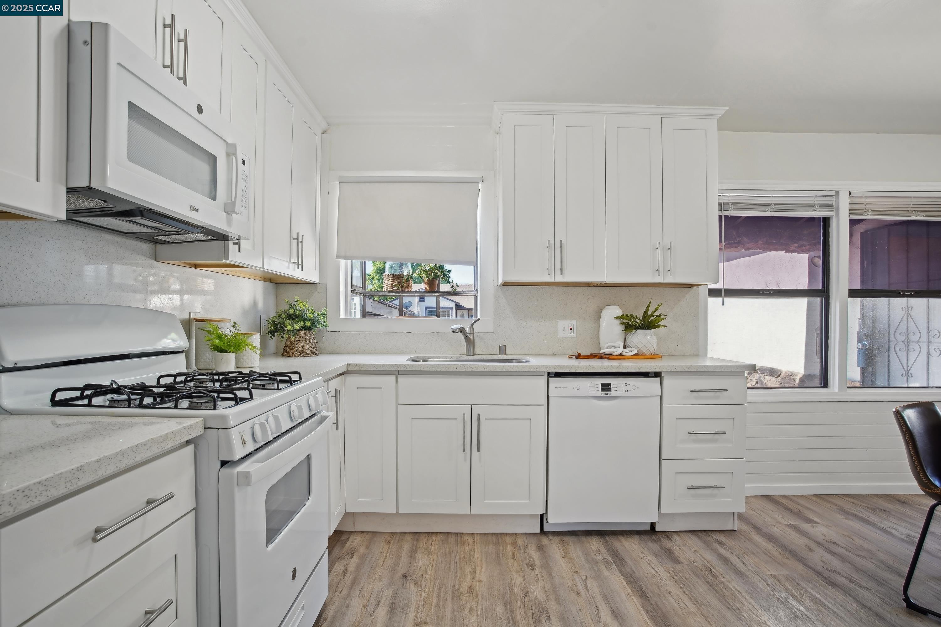 Detail Gallery Image 8 of 40 For 36 Lorraine Ave, Pittsburg,  CA 94565 - – Beds | – Baths