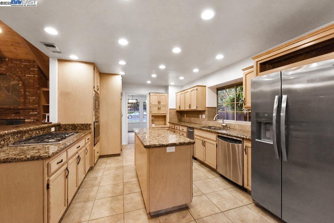 Detail Gallery Image 30 of 59 For 7325 Hill Rd, Granite Bay,  CA 95746 - 4 Beds | 3 Baths