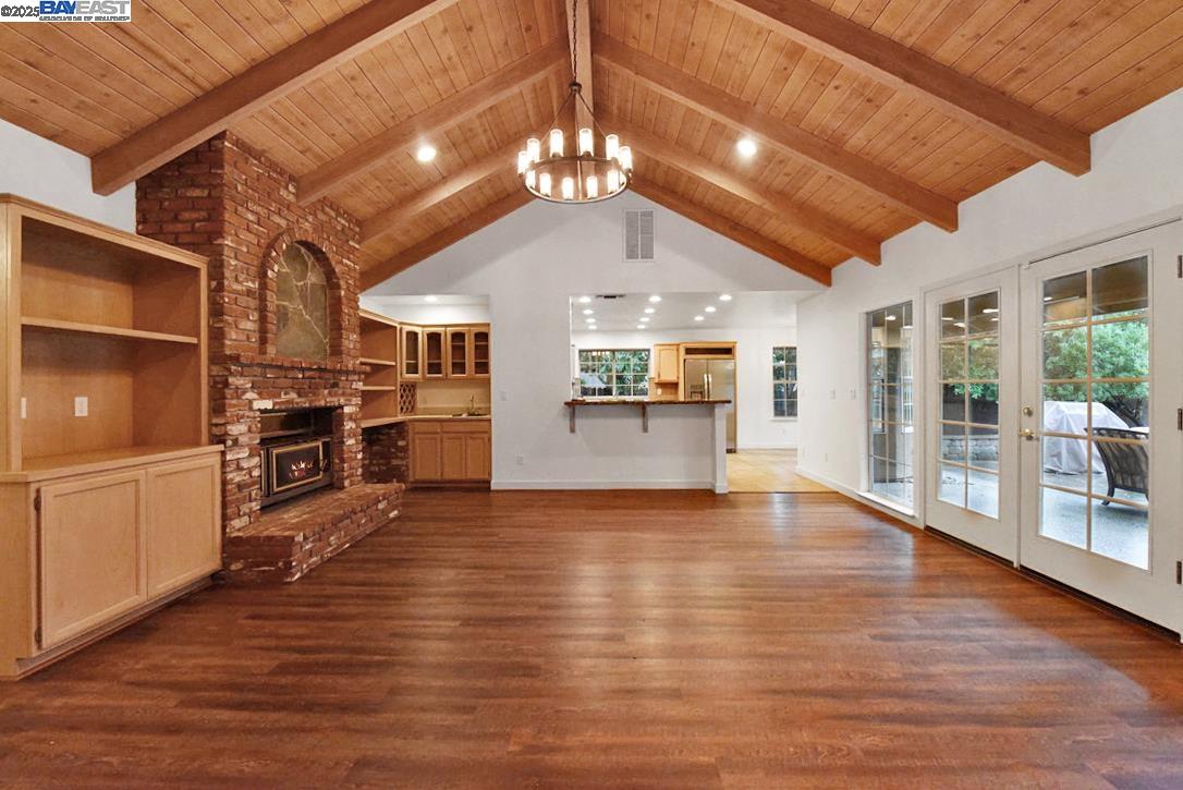 Detail Gallery Image 6 of 59 For 7325 Hill Rd, Granite Bay,  CA 95746 - 4 Beds | 3 Baths