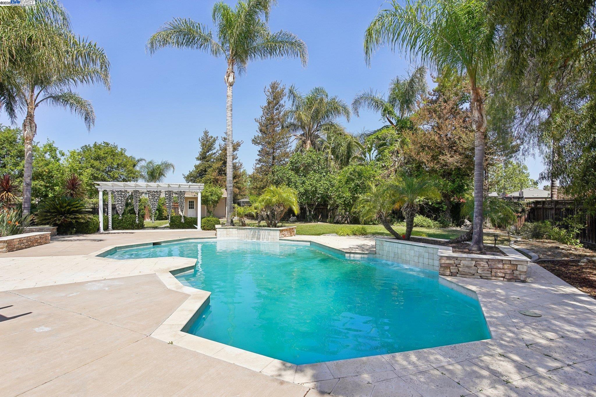 Detail Gallery Image 35 of 42 For 28250 S Zephyr Dr, Tracy,  CA 95304 - 4 Beds | 2/1 Baths