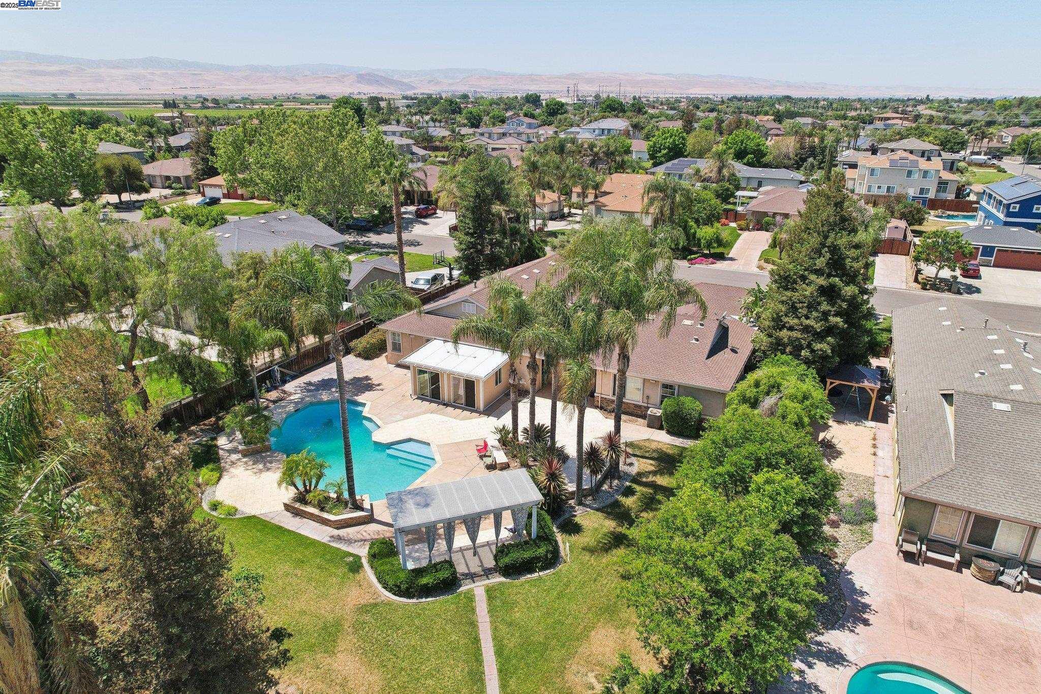 Detail Gallery Image 42 of 42 For 28250 S Zephyr Dr, Tracy,  CA 95304 - 4 Beds | 2/1 Baths