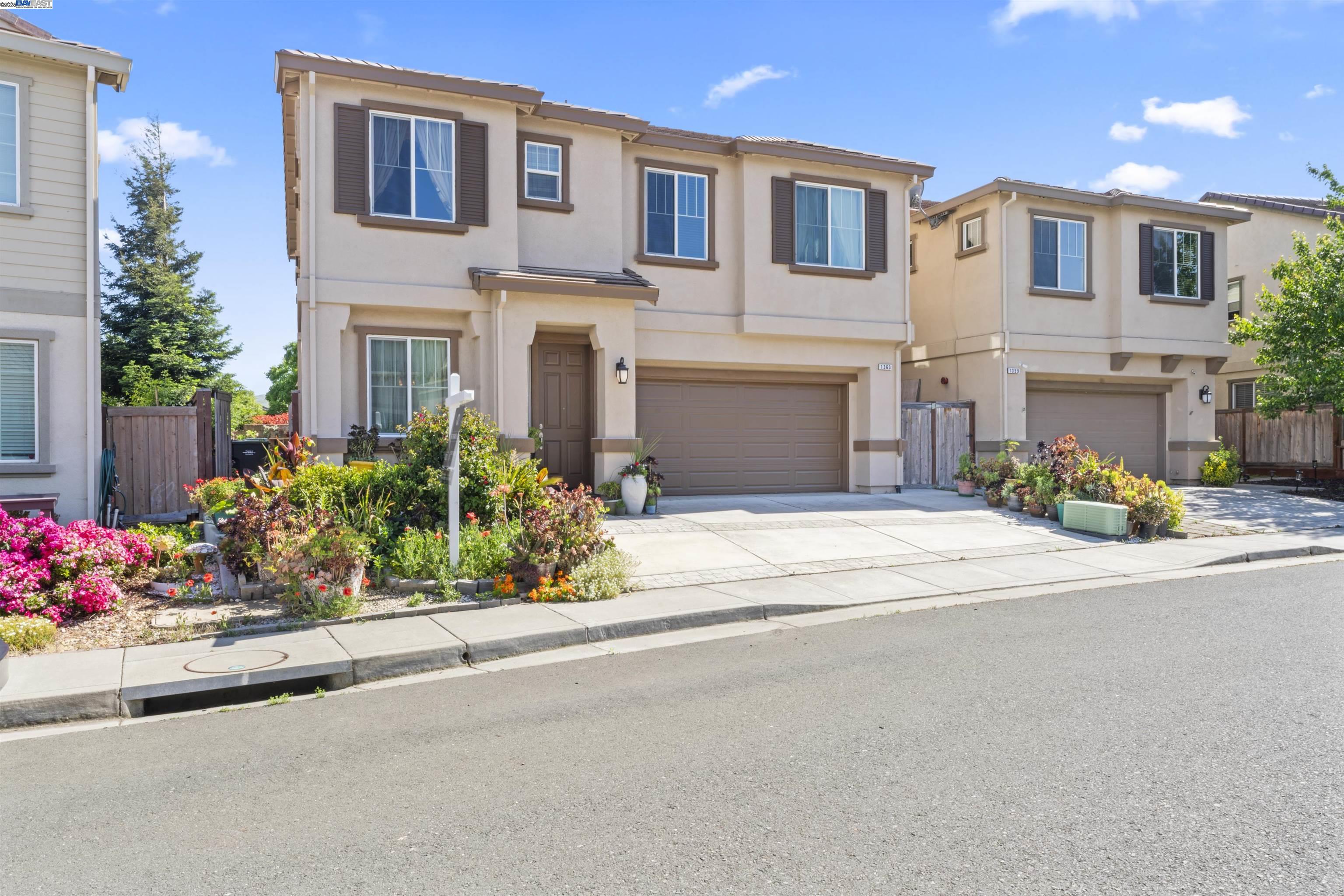 Detail Gallery Image 1 of 46 For 1363 Encore Dr, Fairfield,  CA 94534 - 4 Beds | 2/1 Baths