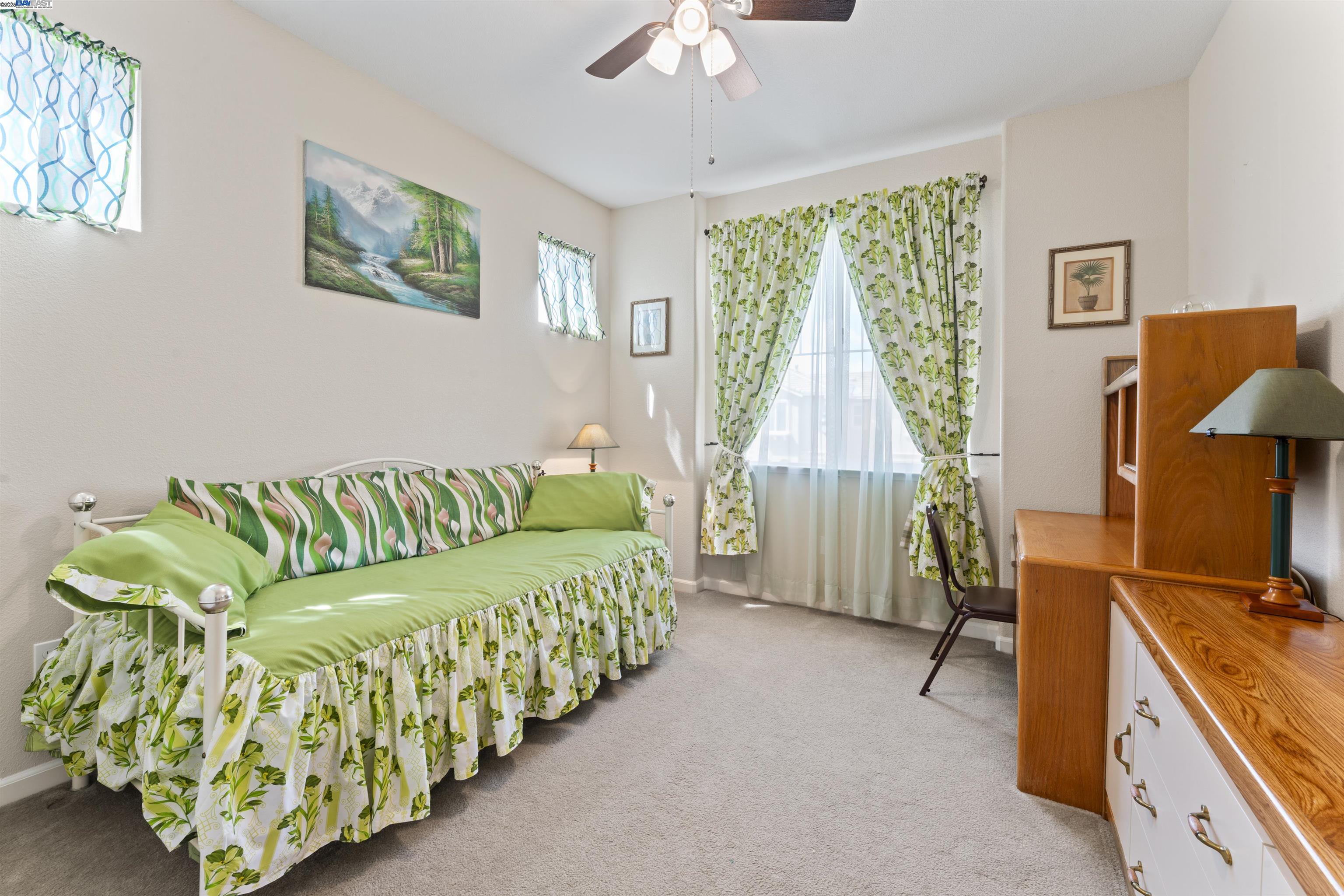 Detail Gallery Image 12 of 46 For 1363 Encore Dr, Fairfield,  CA 94534 - 4 Beds | 2/1 Baths