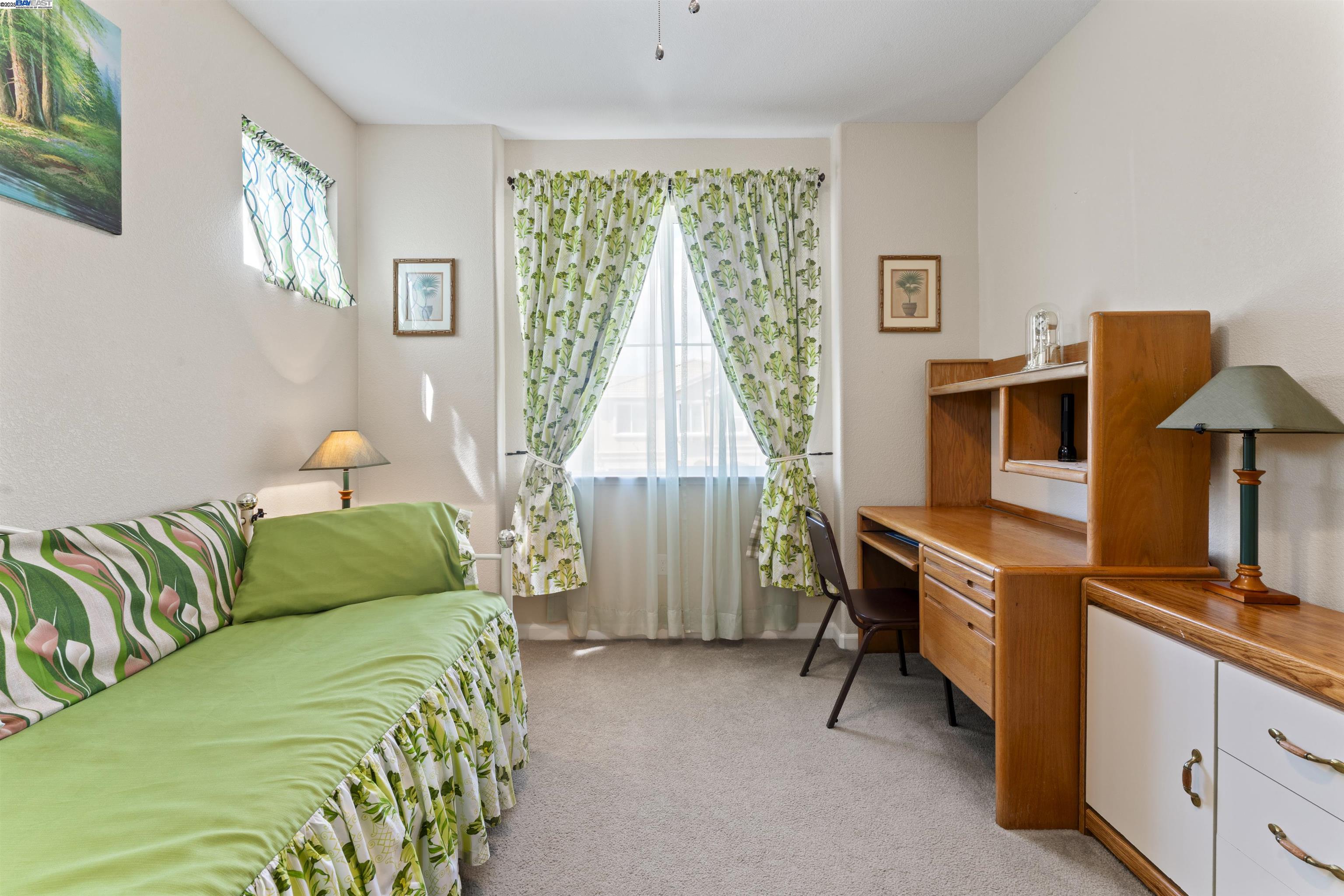 Detail Gallery Image 13 of 46 For 1363 Encore Dr, Fairfield,  CA 94534 - 4 Beds | 2/1 Baths