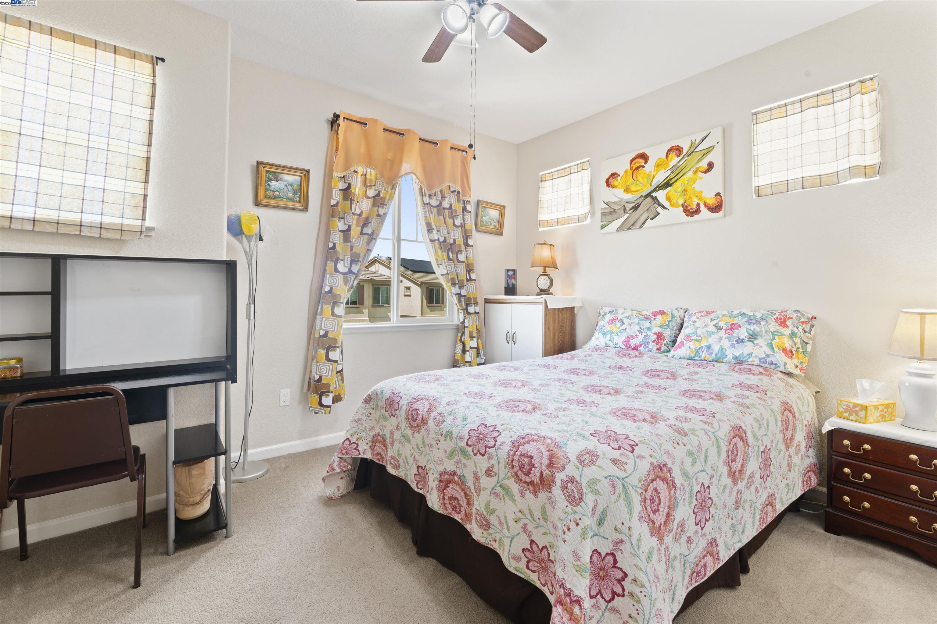 Detail Gallery Image 16 of 46 For 1363 Encore Dr, Fairfield,  CA 94534 - 4 Beds | 2/1 Baths