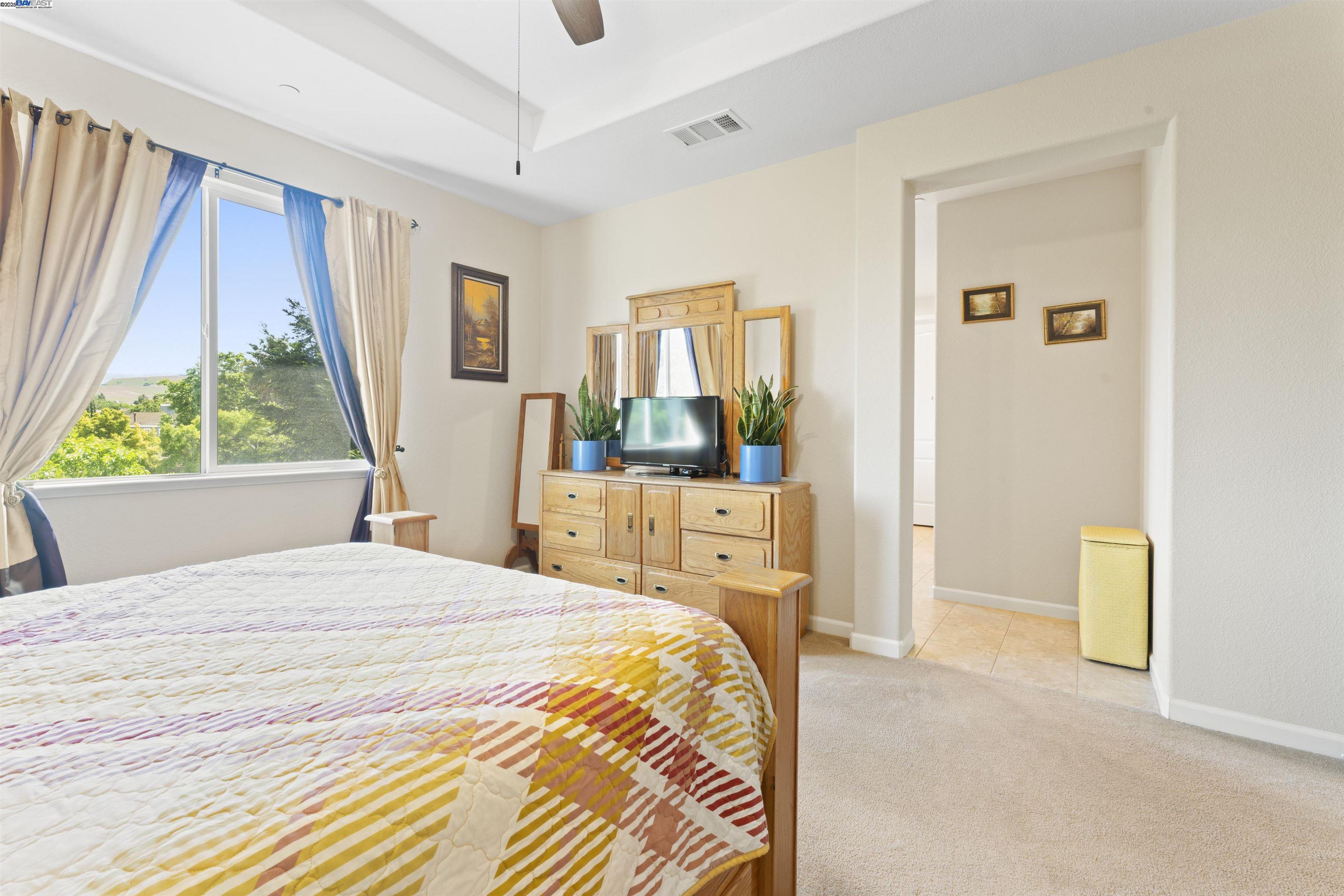 Detail Gallery Image 22 of 46 For 1363 Encore Dr, Fairfield,  CA 94534 - 4 Beds | 2/1 Baths