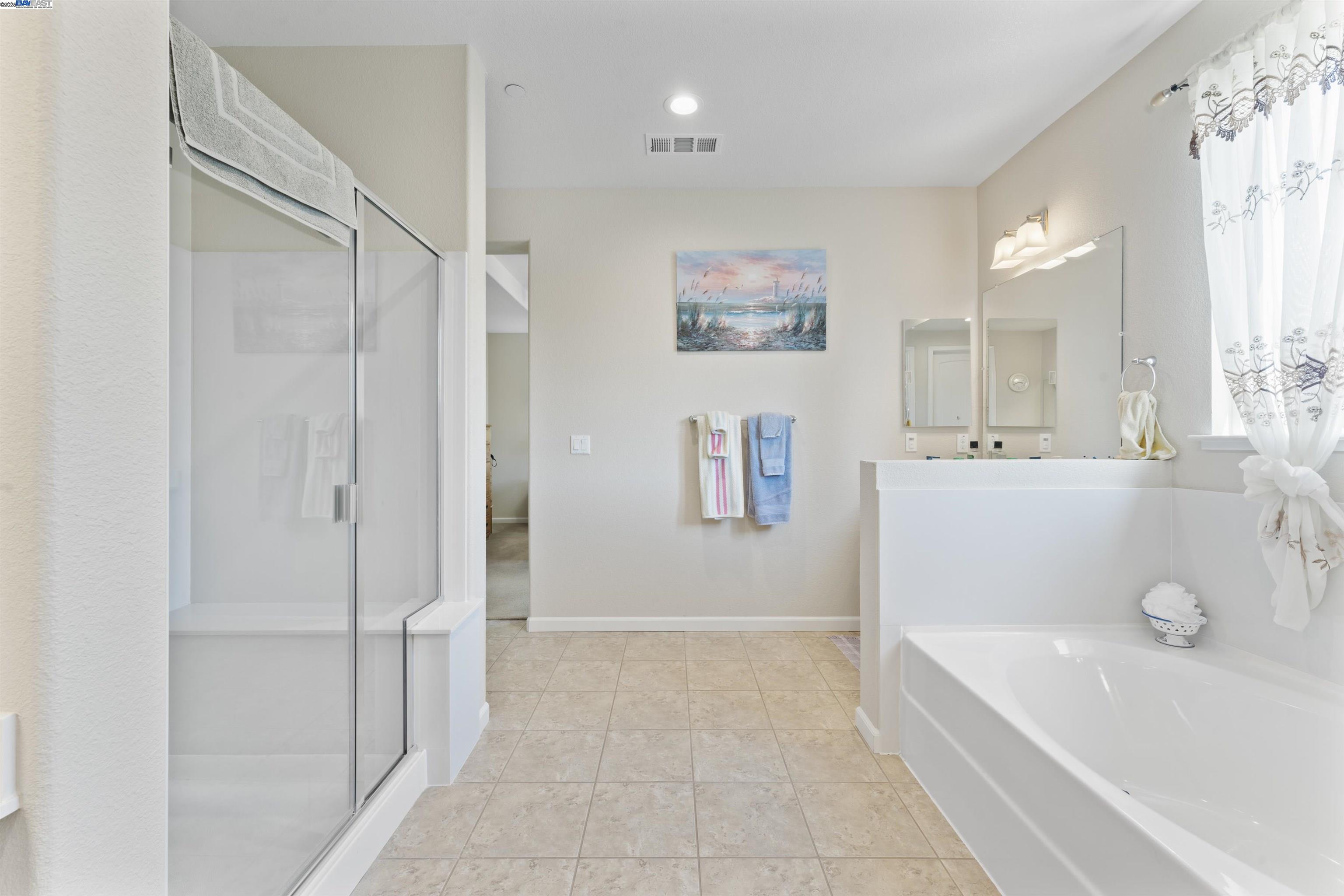 Detail Gallery Image 24 of 46 For 1363 Encore Dr, Fairfield,  CA 94534 - 4 Beds | 2/1 Baths