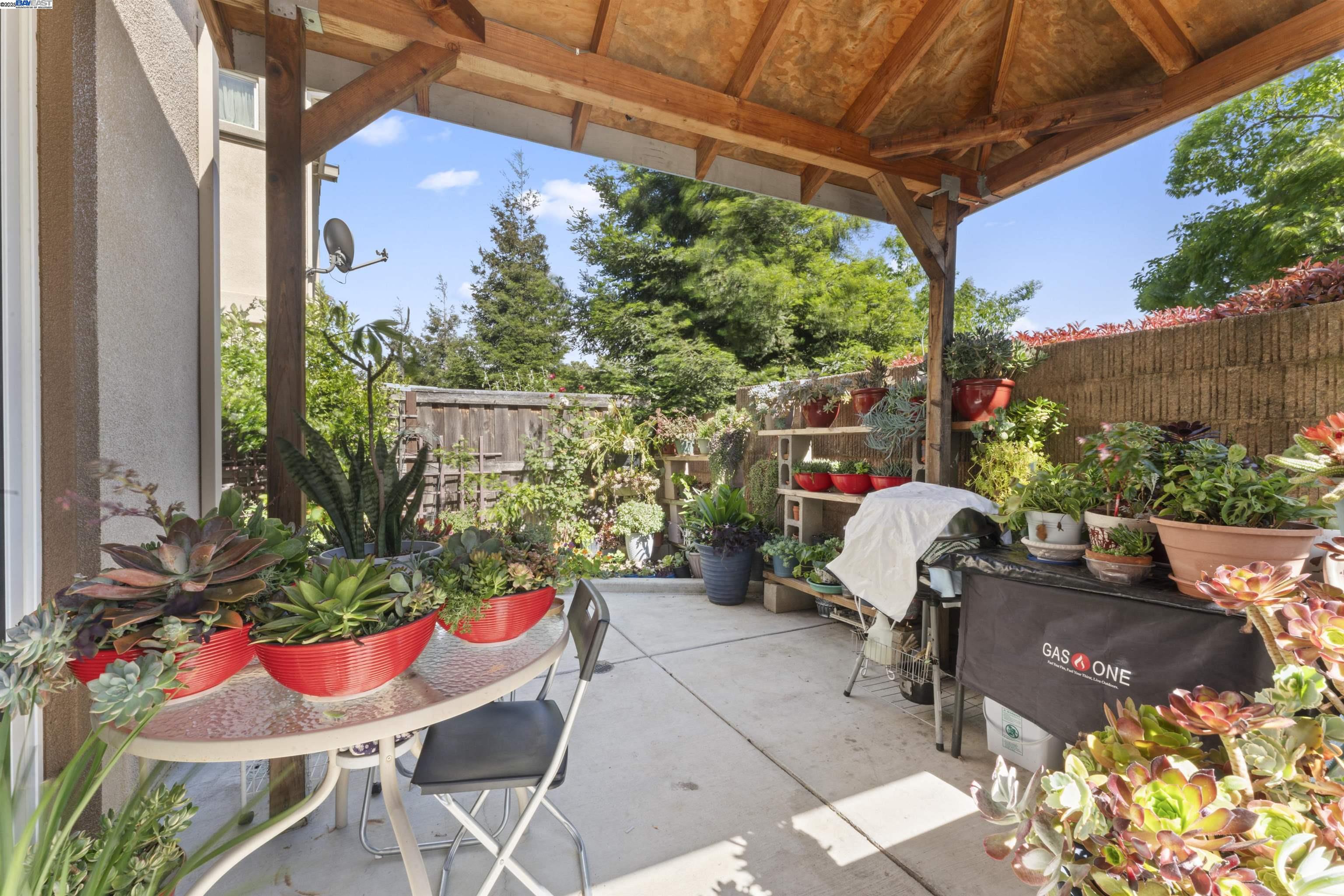 Detail Gallery Image 40 of 46 For 1363 Encore Dr, Fairfield,  CA 94534 - 4 Beds | 2/1 Baths