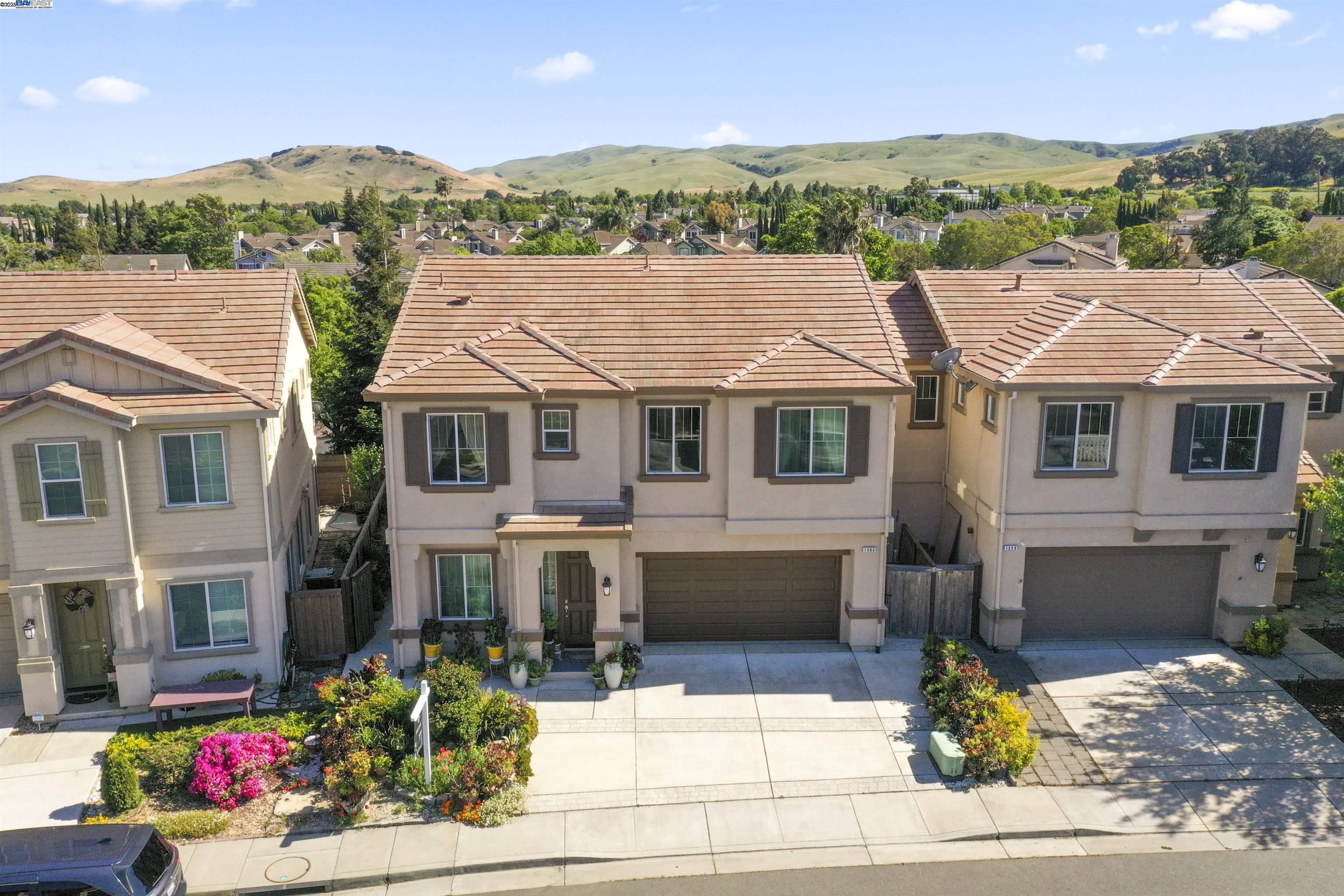 Detail Gallery Image 9 of 46 For 1363 Encore Dr, Fairfield,  CA 94534 - 4 Beds | 2/1 Baths
