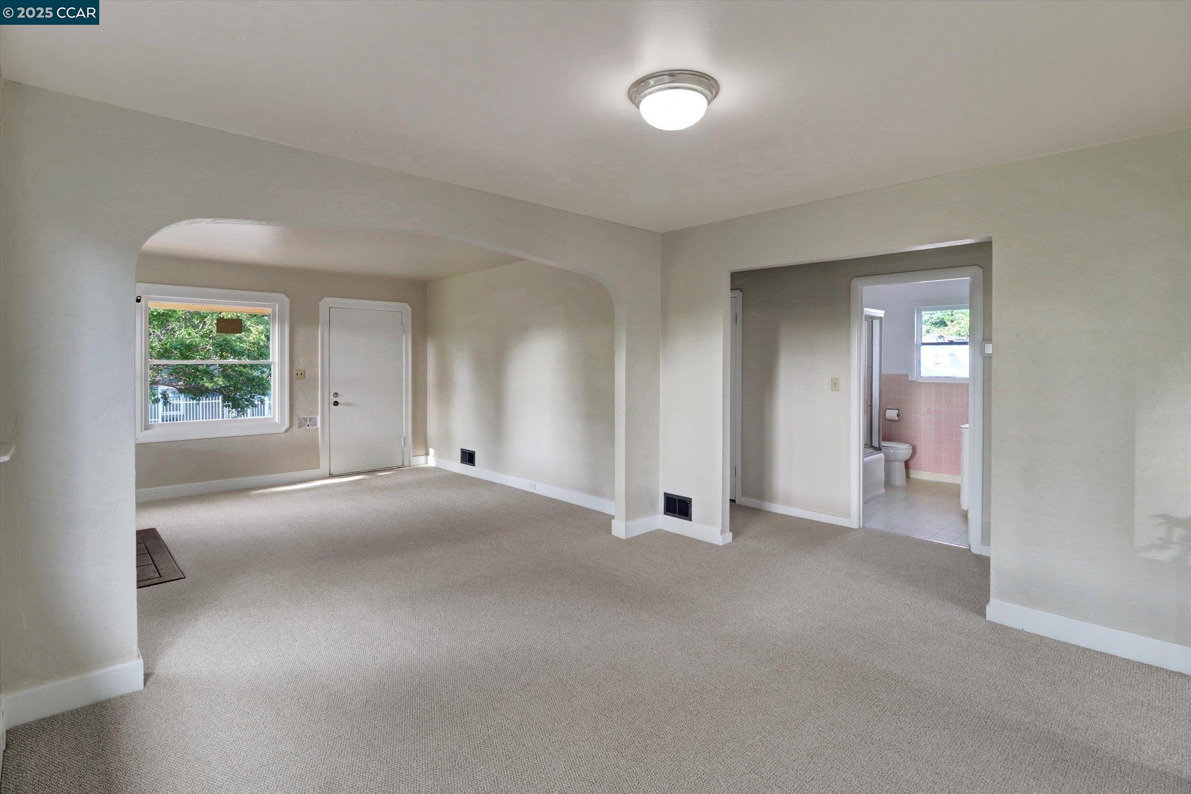 Detail Gallery Image 8 of 38 For 818 W 4th St, Antioch,  CA 94509 - 2 Beds | 1 Baths