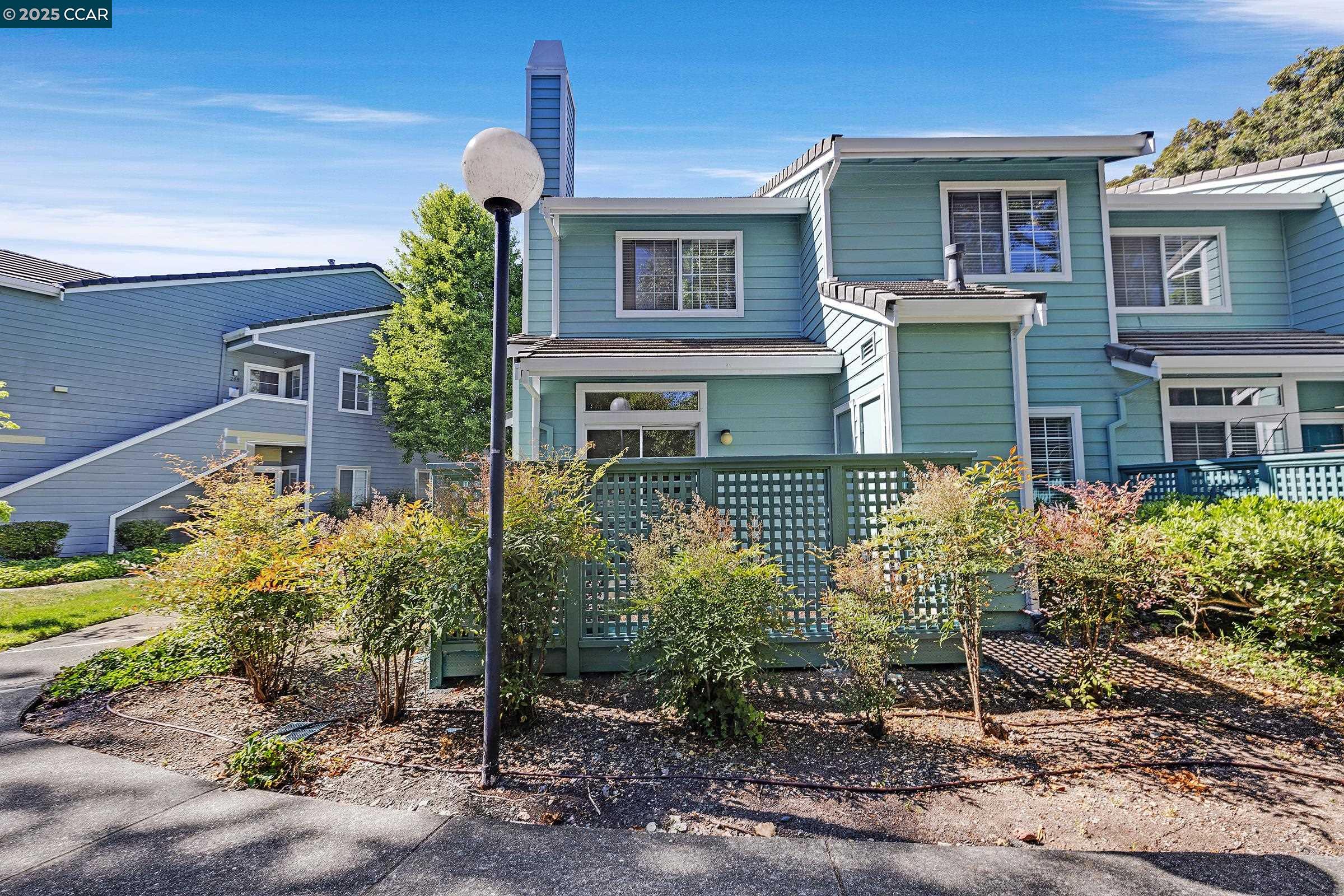 Detail Gallery Image 1 of 1 For 109 Dursey Dr, Pinole,  CA 94564 - 3 Beds | 2 Baths