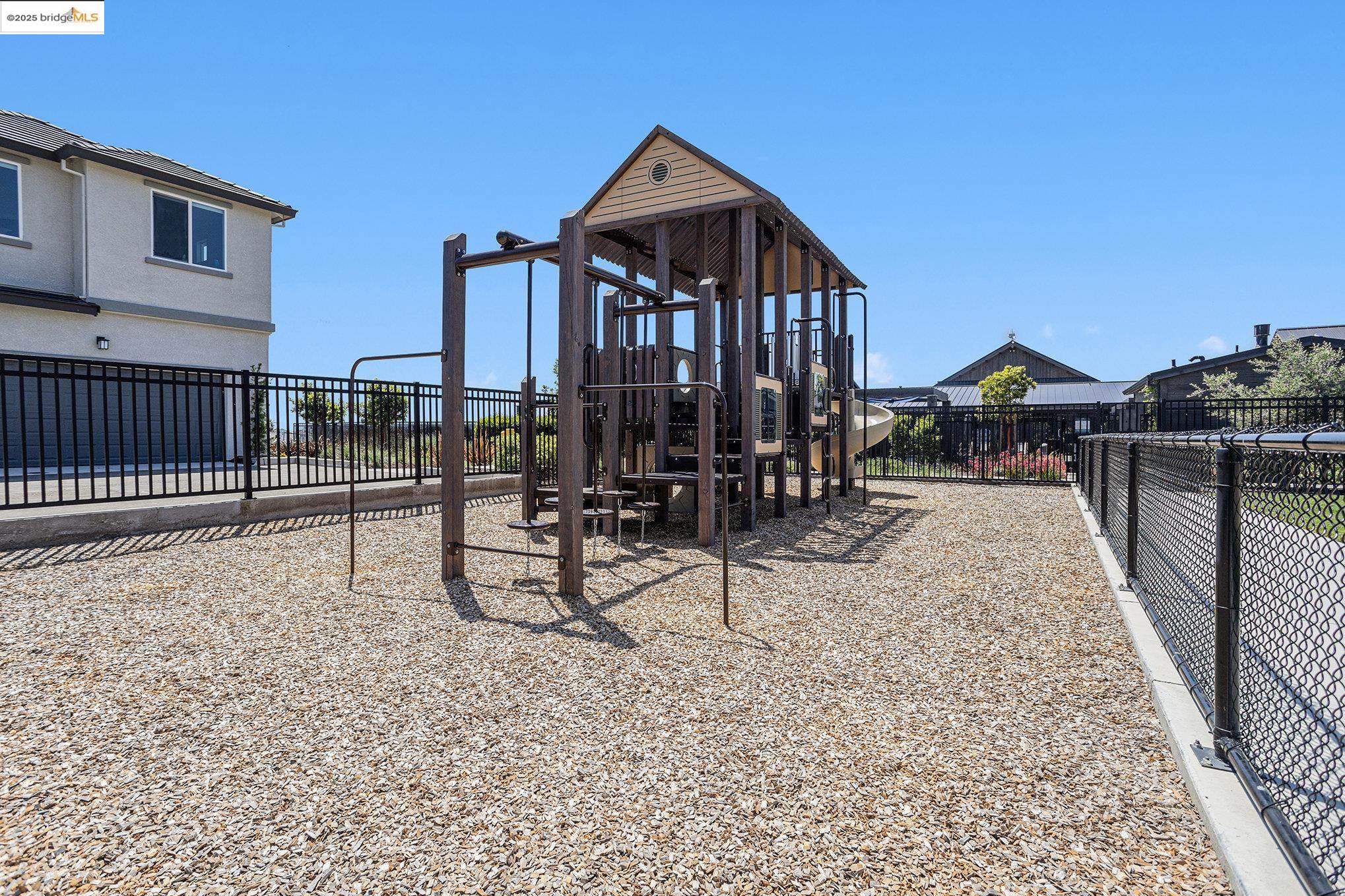 Detail Gallery Image 42 of 60 For 3143 Delta Coves Dr, Bethel Island,  CA 94511 - 4 Beds | 4/2 Baths