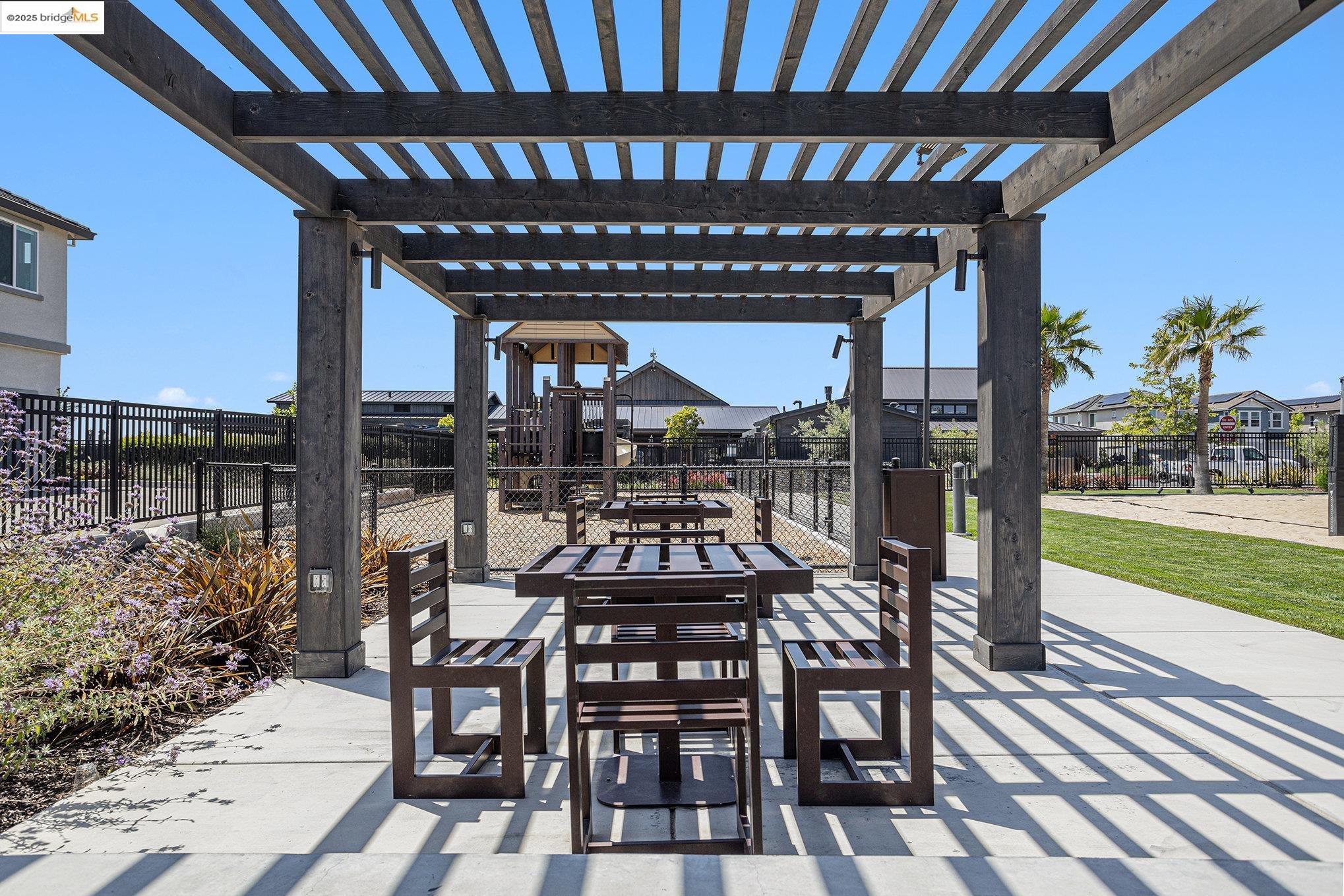Detail Gallery Image 43 of 60 For 3143 Delta Coves Dr, Bethel Island,  CA 94511 - 4 Beds | 4/2 Baths