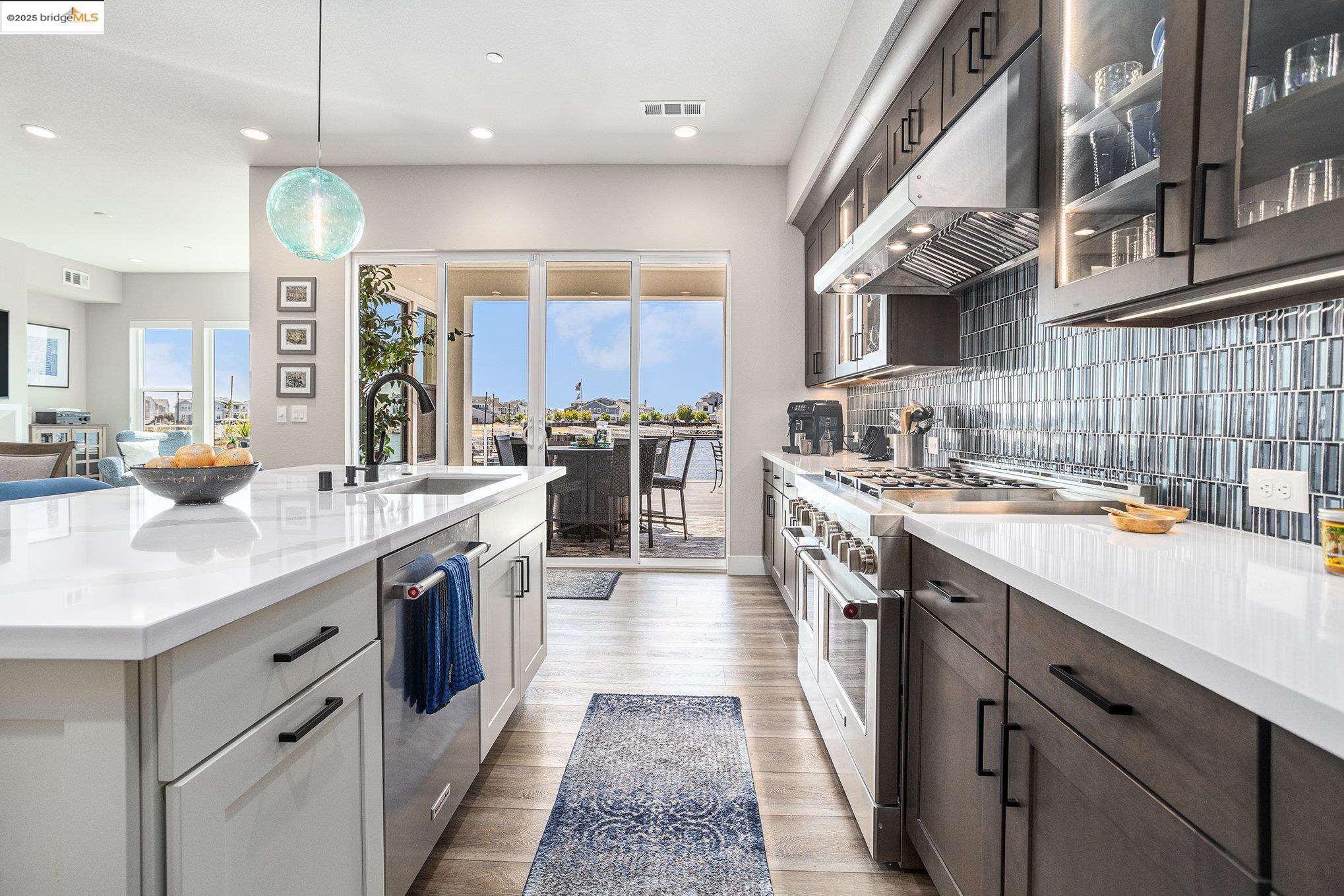 Detail Gallery Image 7 of 60 For 3143 Delta Coves Dr, Bethel Island,  CA 94511 - 4 Beds | 4/2 Baths