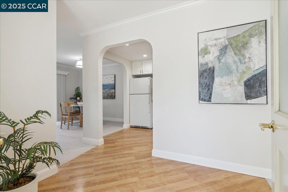 Photo #6: 41096987 Listing: Photo #6