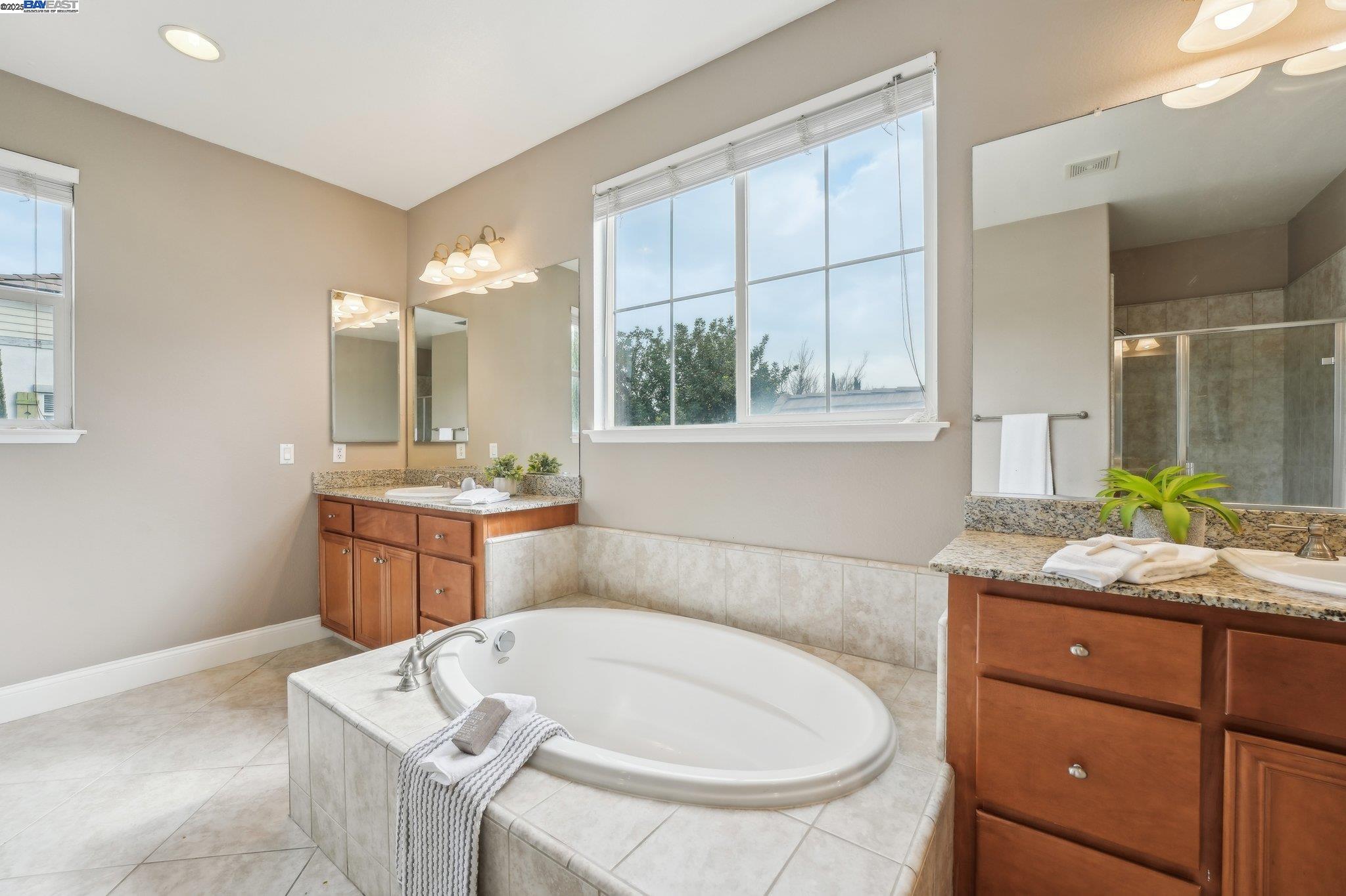 Detail Gallery Image 41 of 57 For 632 S Comunidad Street, Mountain House,  CA 95391 - 5 Beds | 4 Baths