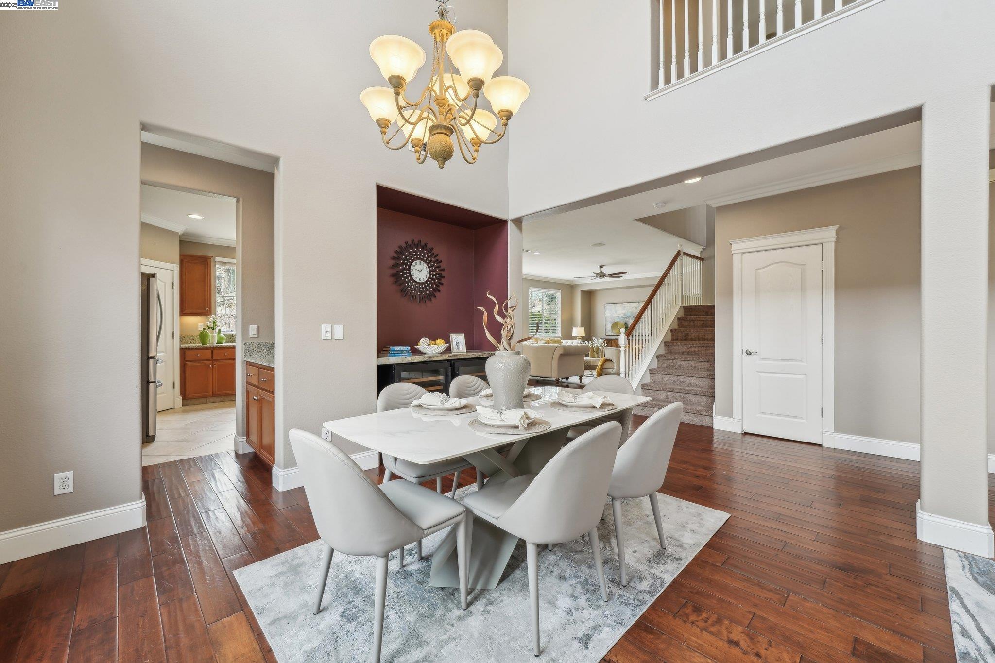 Detail Gallery Image 7 of 57 For 632 S Comunidad Street, Mountain House,  CA 95391 - 5 Beds | 4 Baths