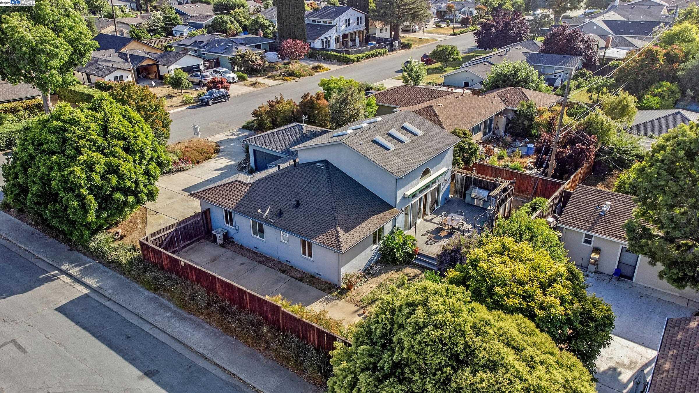 Detail Gallery Image 53 of 55 For 3171 Verdant Way, San Jose,  CA 95117 - 3 Beds | 2 Baths