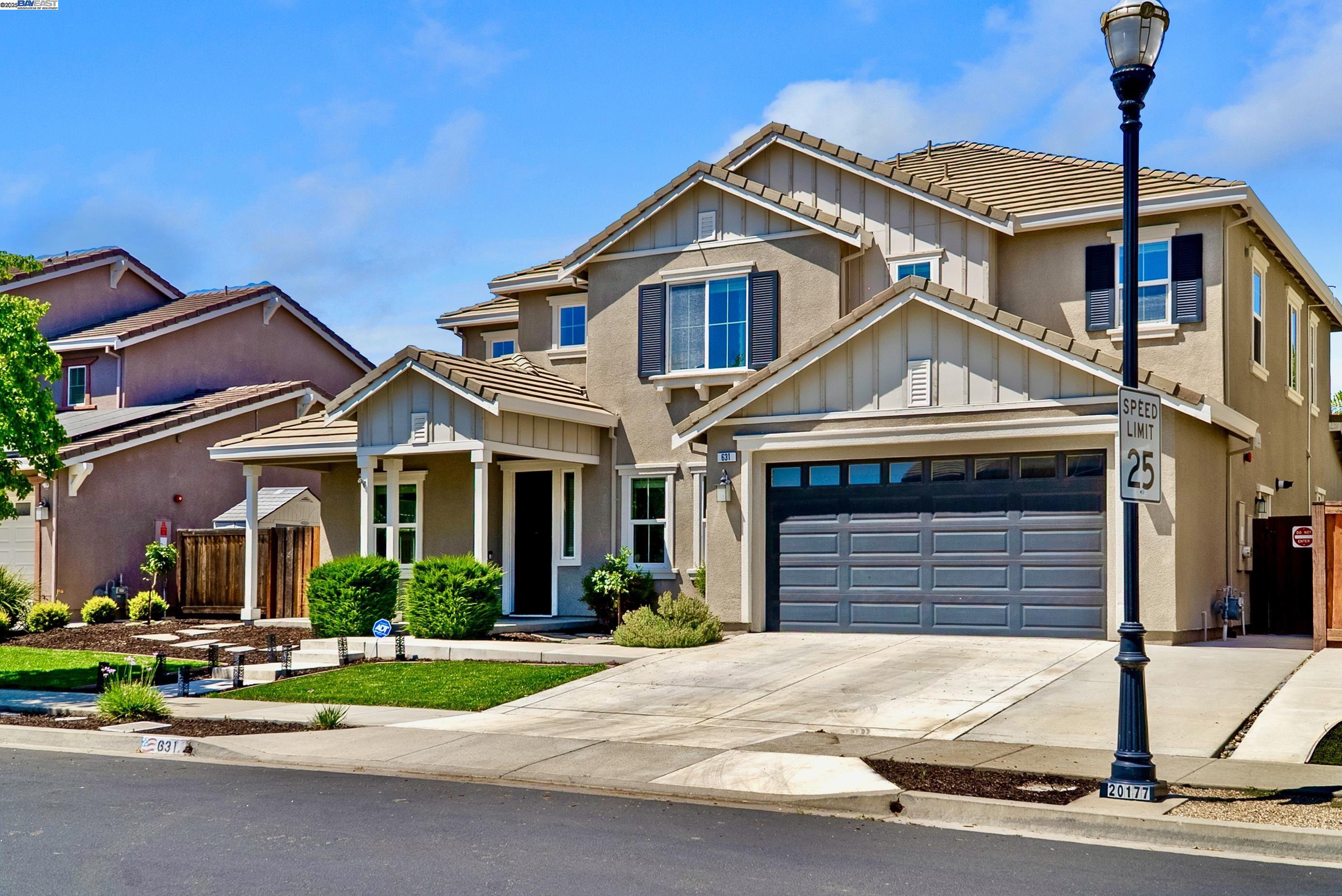 Detail Gallery Image 2 of 24 For 631 Auburn Way, Brentwood,  CA 94513 - 5 Beds | 4/1 Baths