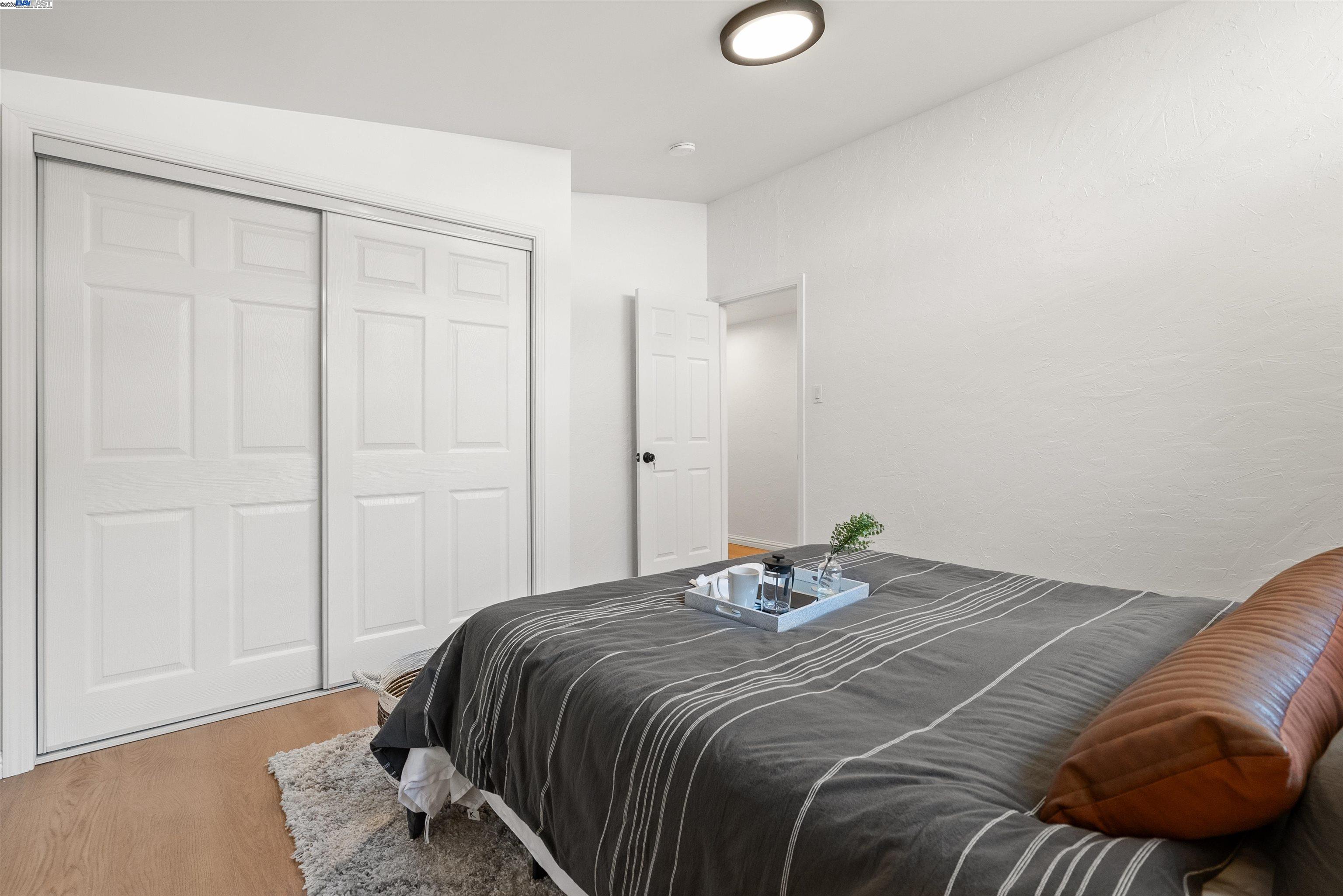 Detail Gallery Image 16 of 29 For 1030 Blazingwood Dr, Sunnyvale,  CA 94089 - 3 Beds | 2 Baths