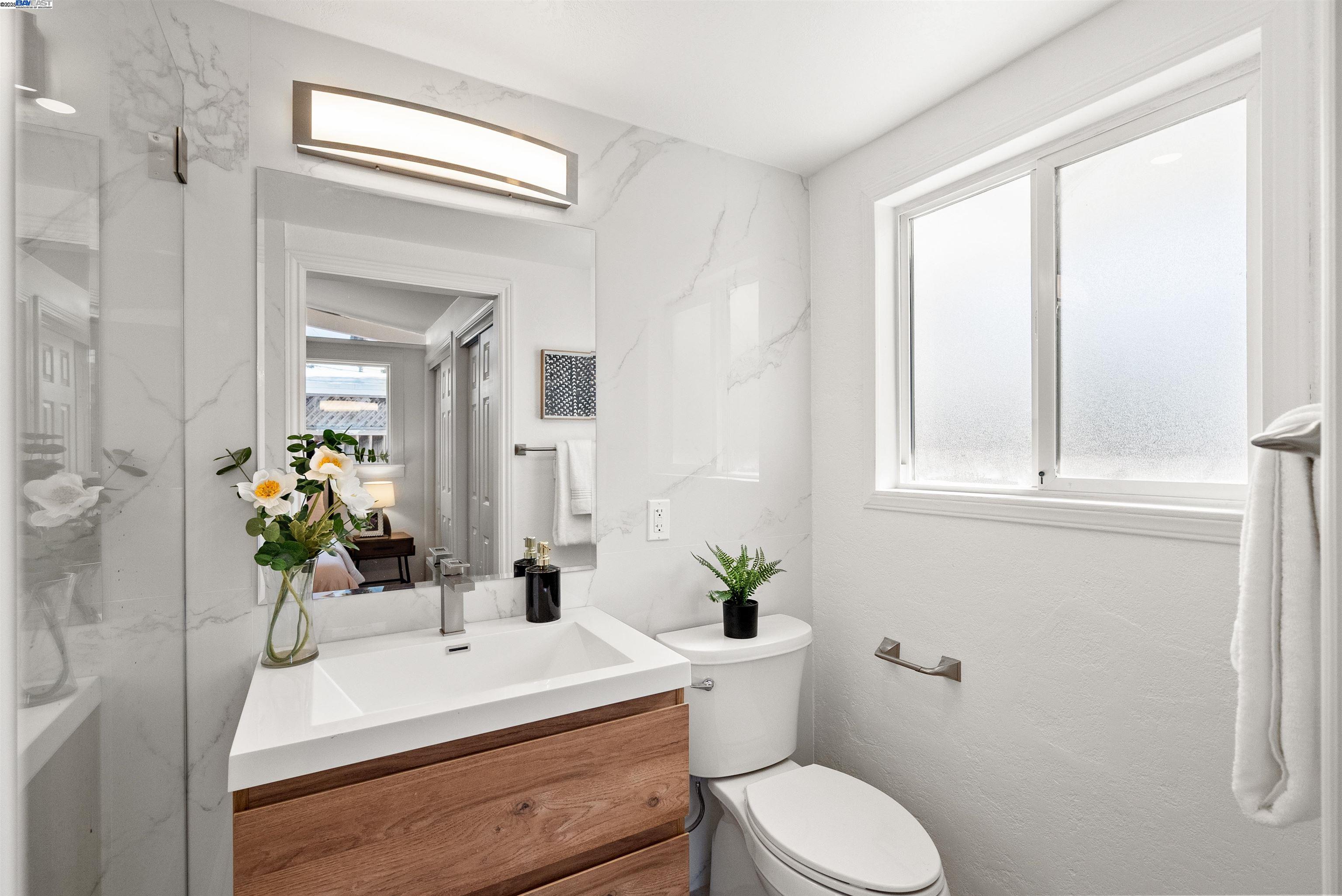 Detail Gallery Image 21 of 29 For 1030 Blazingwood Dr, Sunnyvale,  CA 94089 - 3 Beds | 2 Baths