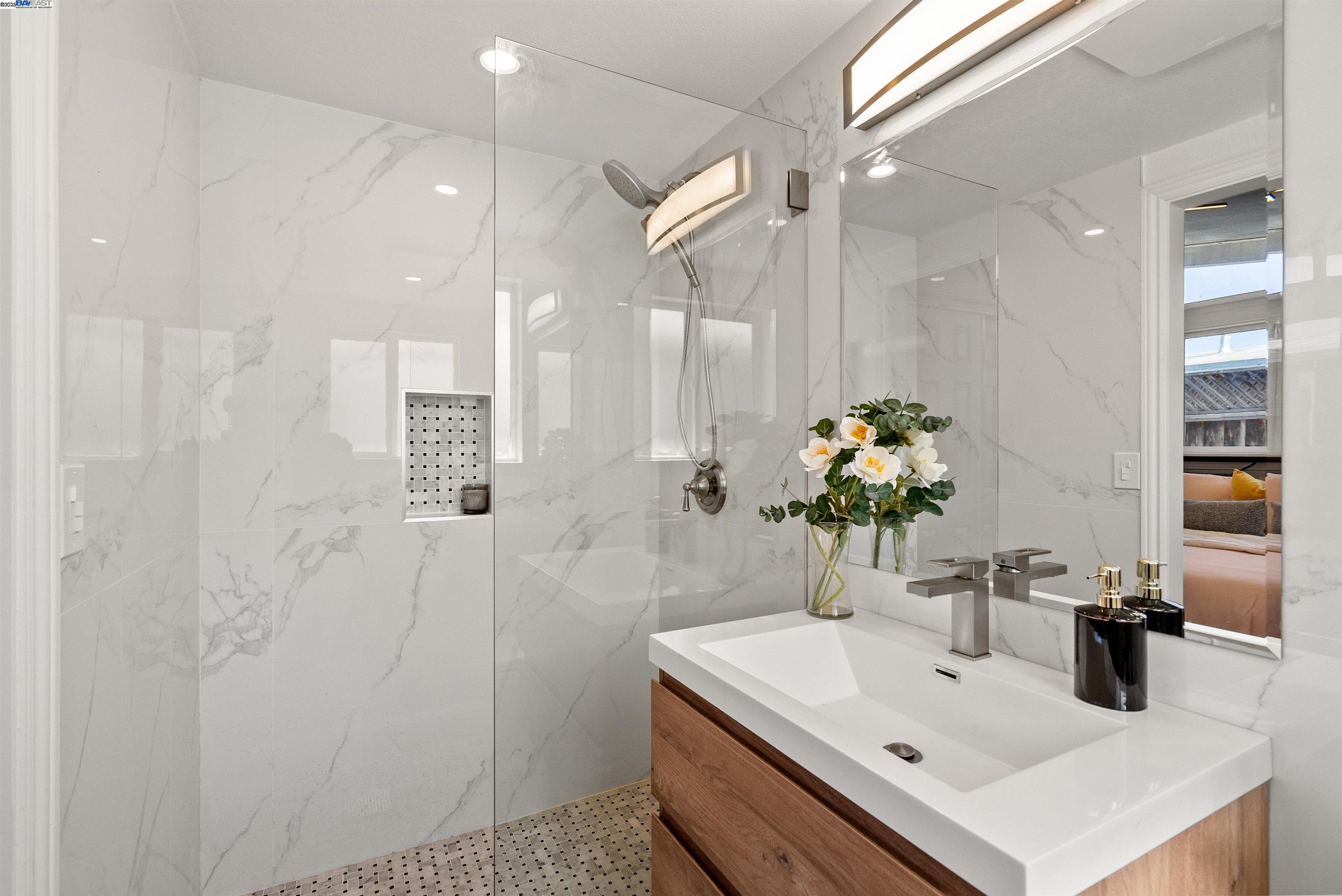 Detail Gallery Image 22 of 29 For 1030 Blazingwood Dr, Sunnyvale,  CA 94089 - 3 Beds | 2 Baths
