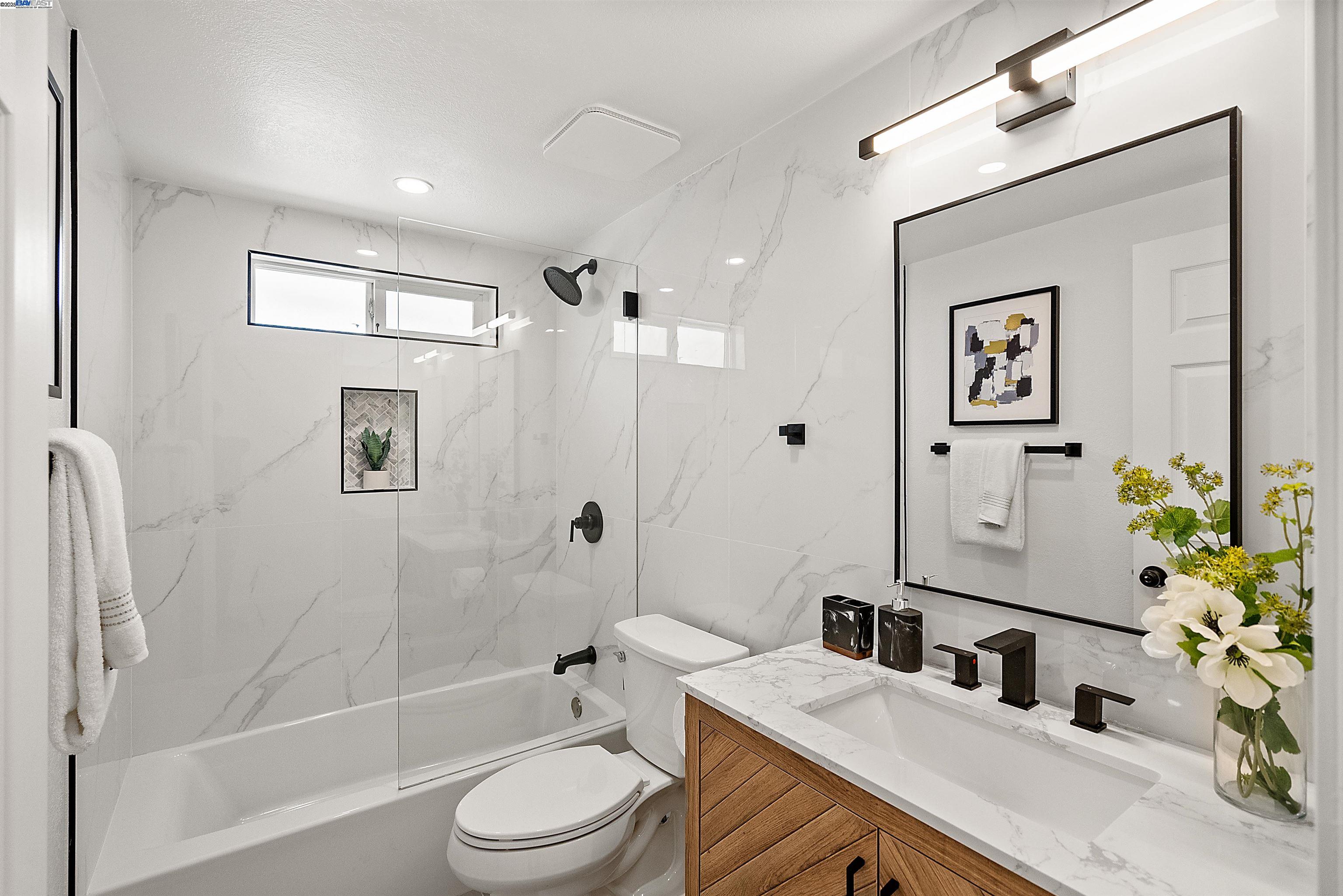 Detail Gallery Image 23 of 29 For 1030 Blazingwood Dr, Sunnyvale,  CA 94089 - 3 Beds | 2 Baths