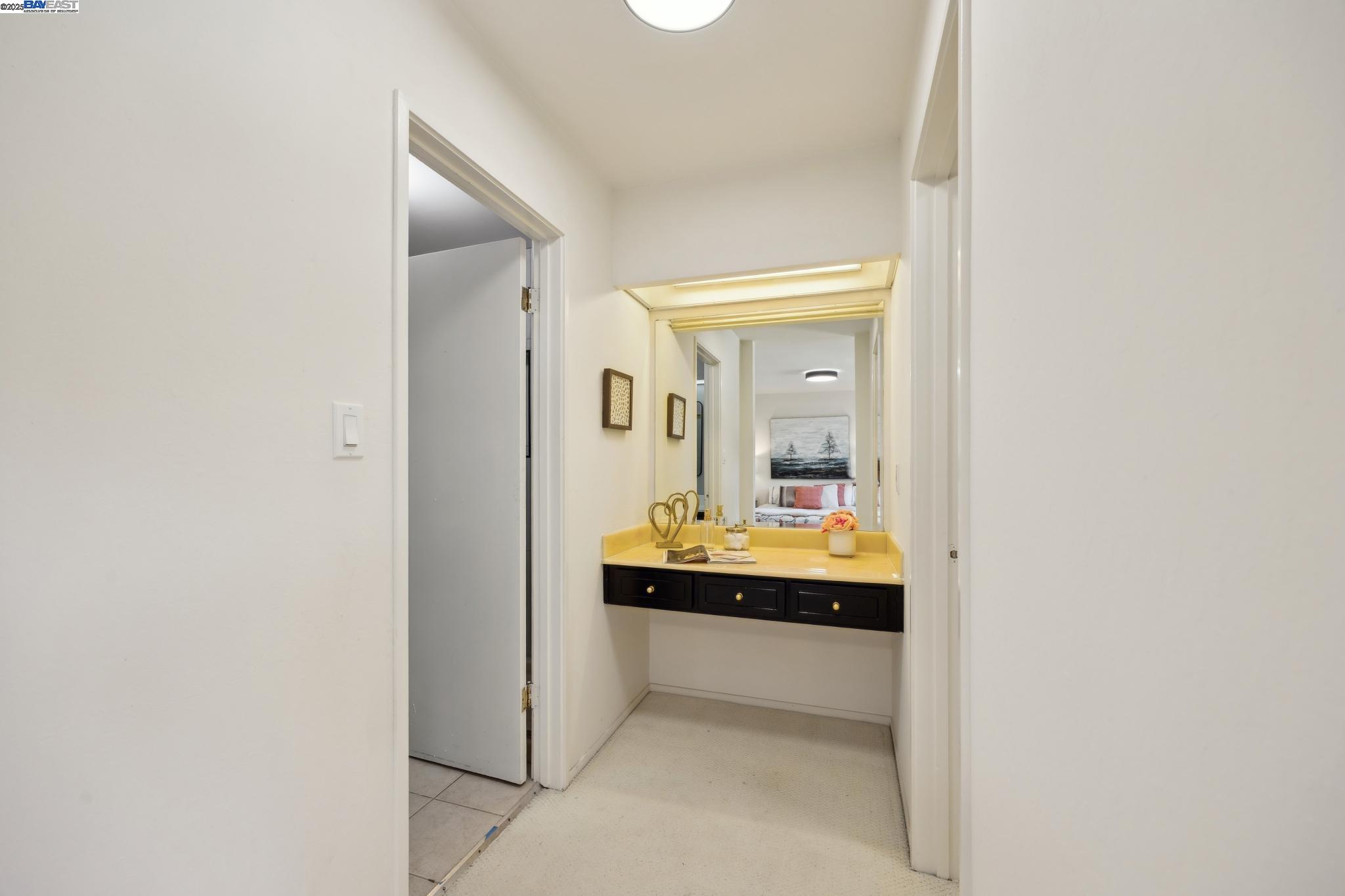 Detail Gallery Image 21 of 38 For 3362 Tonga Ln, Alameda,  CA 94502 - 3 Beds | 2/1 Baths