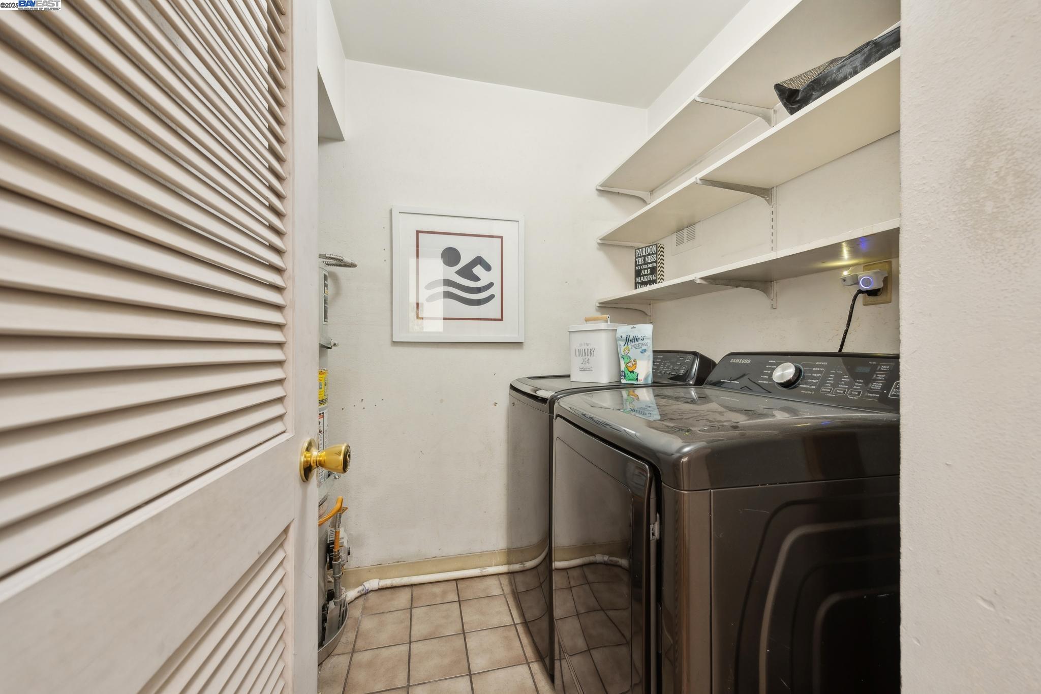 Detail Gallery Image 31 of 38 For 3362 Tonga Ln, Alameda,  CA 94502 - 3 Beds | 2/1 Baths