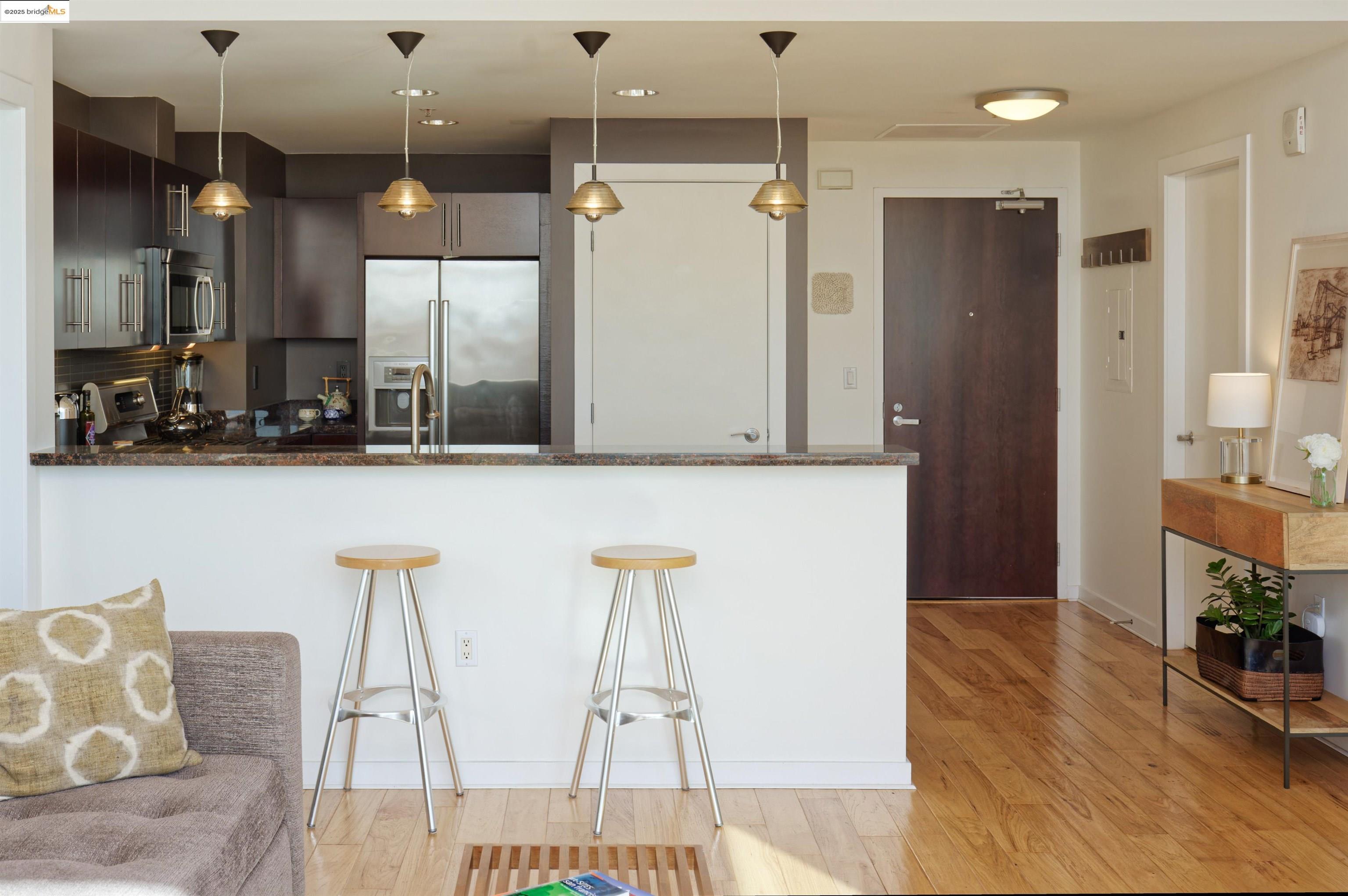 Detail Gallery Image 20 of 52 For 222 Broadway #1204,  Oakland,  CA 94607 - 2 Beds | 2 Baths