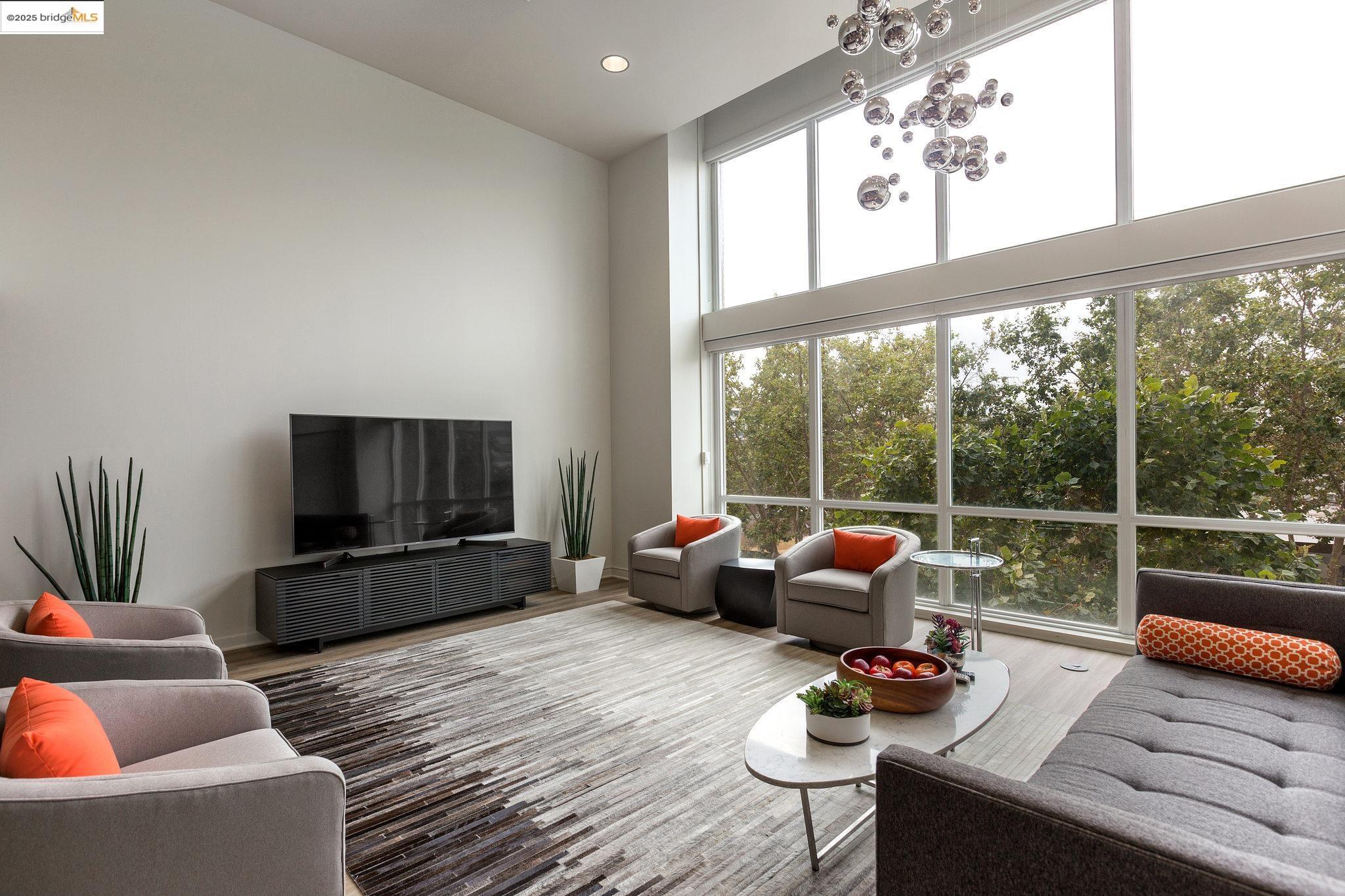 Detail Gallery Image 34 of 52 For 222 Broadway #1204,  Oakland,  CA 94607 - 2 Beds | 2 Baths