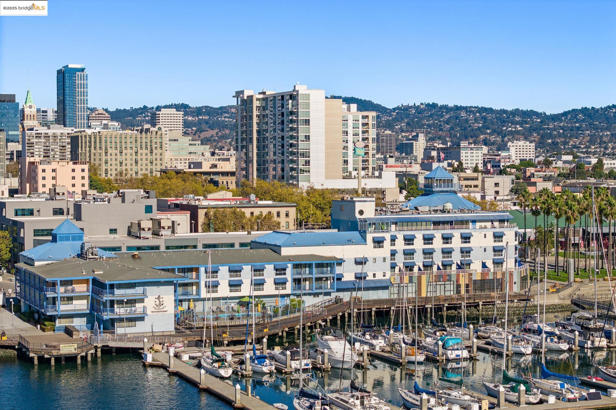 Detail Gallery Image 49 of 52 For 222 Broadway #1204,  Oakland,  CA 94607 - 2 Beds | 2 Baths