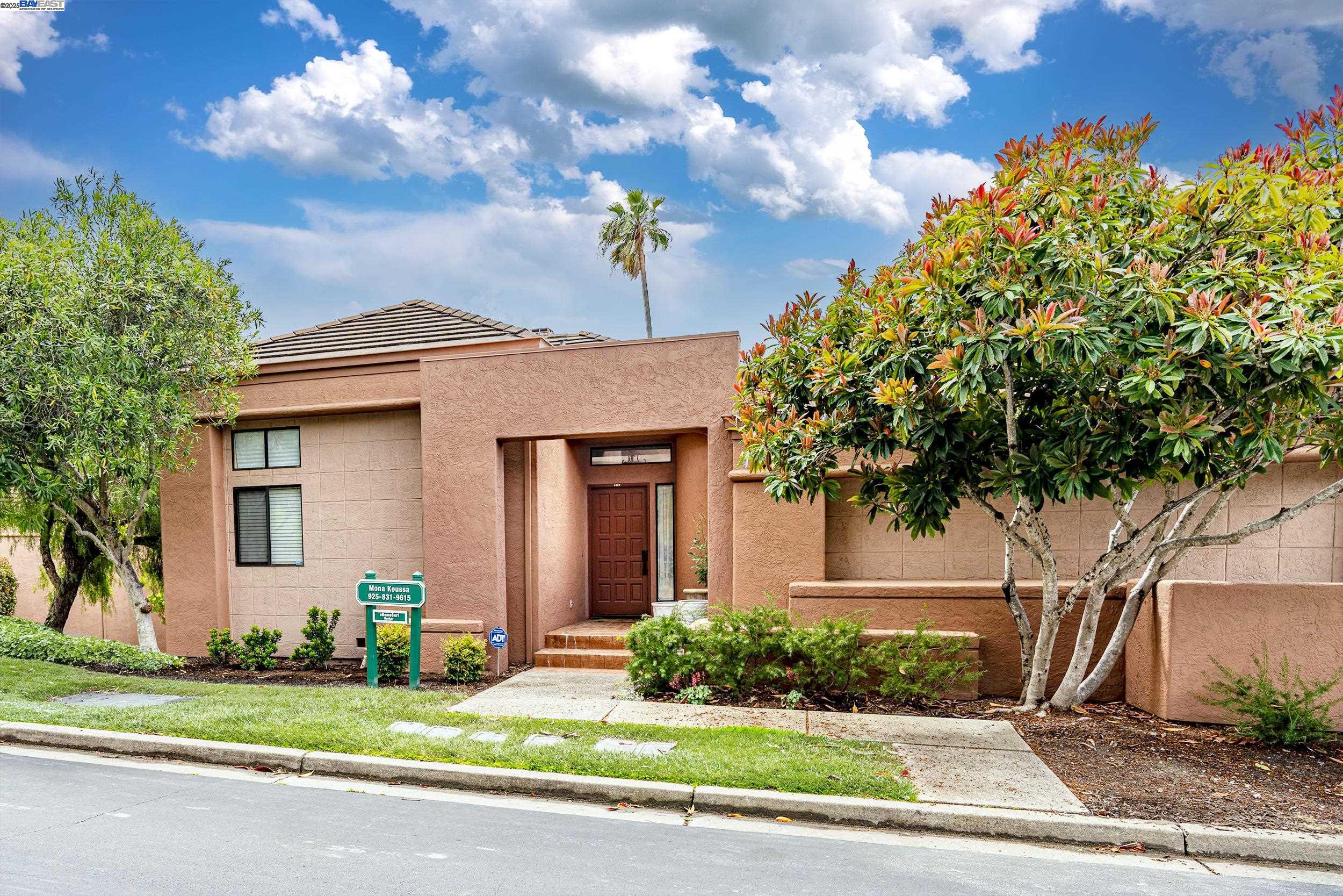 Photo #2: 41096995 Listing 
