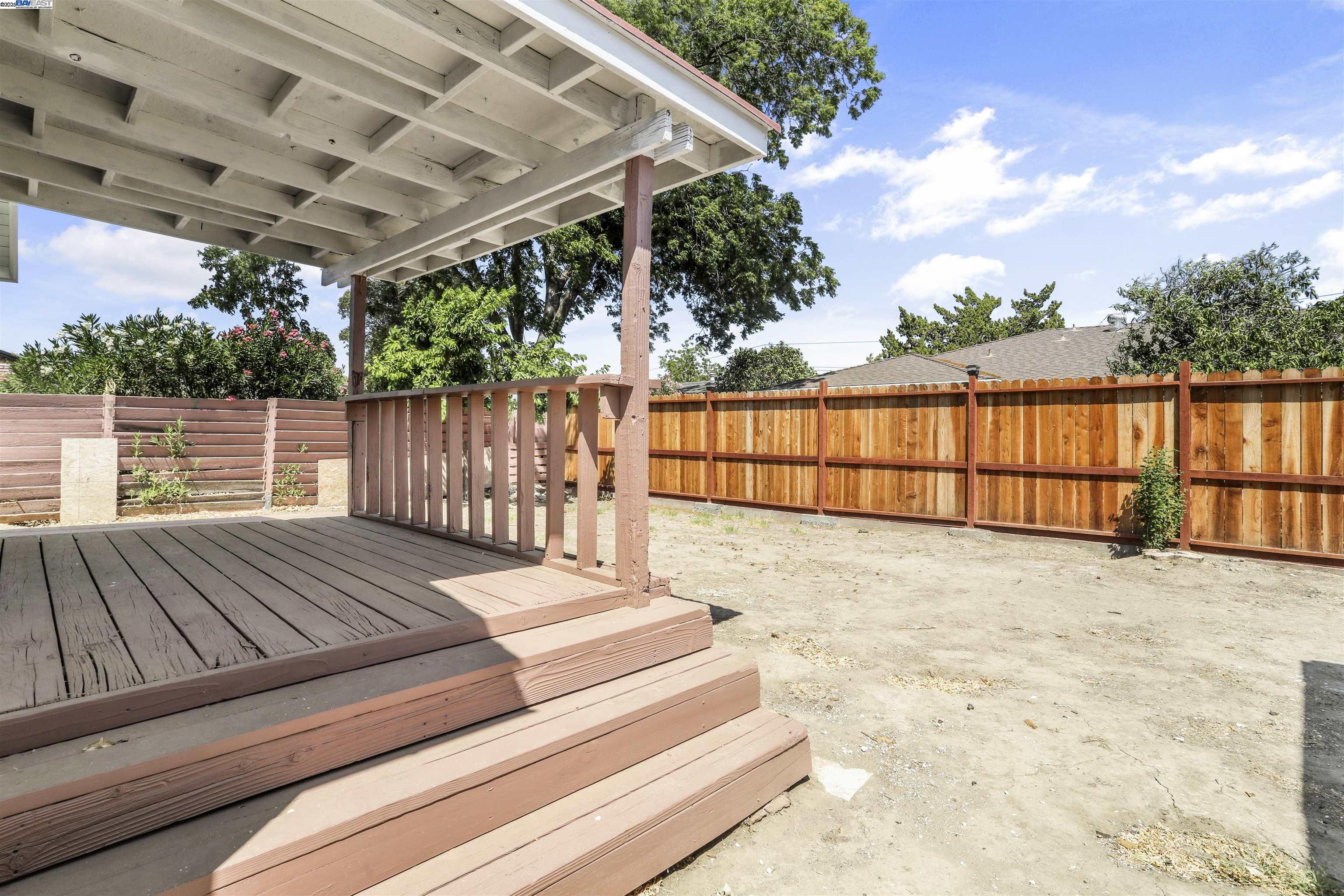 Detail Gallery Image 24 of 26 For 1925 Alpha Way, Antioch,  CA 94509 - 3 Beds | 2 Baths