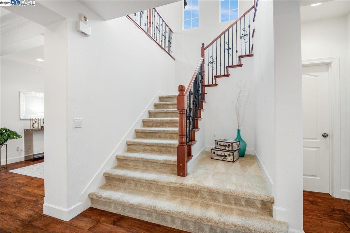 Detail Gallery Image 25 of 52 For 2396 Keats Ln, San Ramon,  CA 94582 - 5 Beds | 4/1 Baths