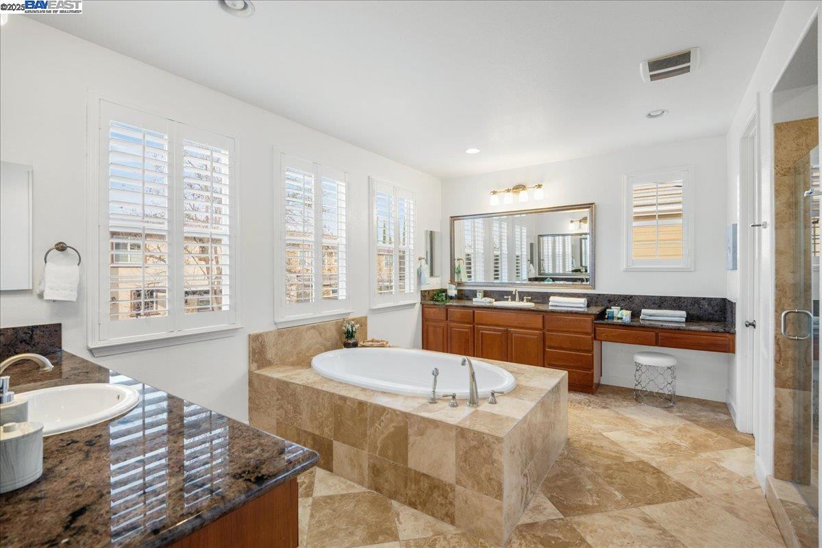 Detail Gallery Image 33 of 52 For 2396 Keats Ln, San Ramon,  CA 94582 - 5 Beds | 4/1 Baths