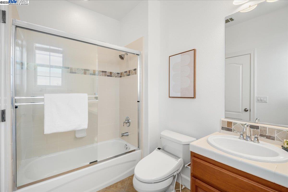 Detail Gallery Image 40 of 52 For 2396 Keats Ln, San Ramon,  CA 94582 - 5 Beds | 4/1 Baths